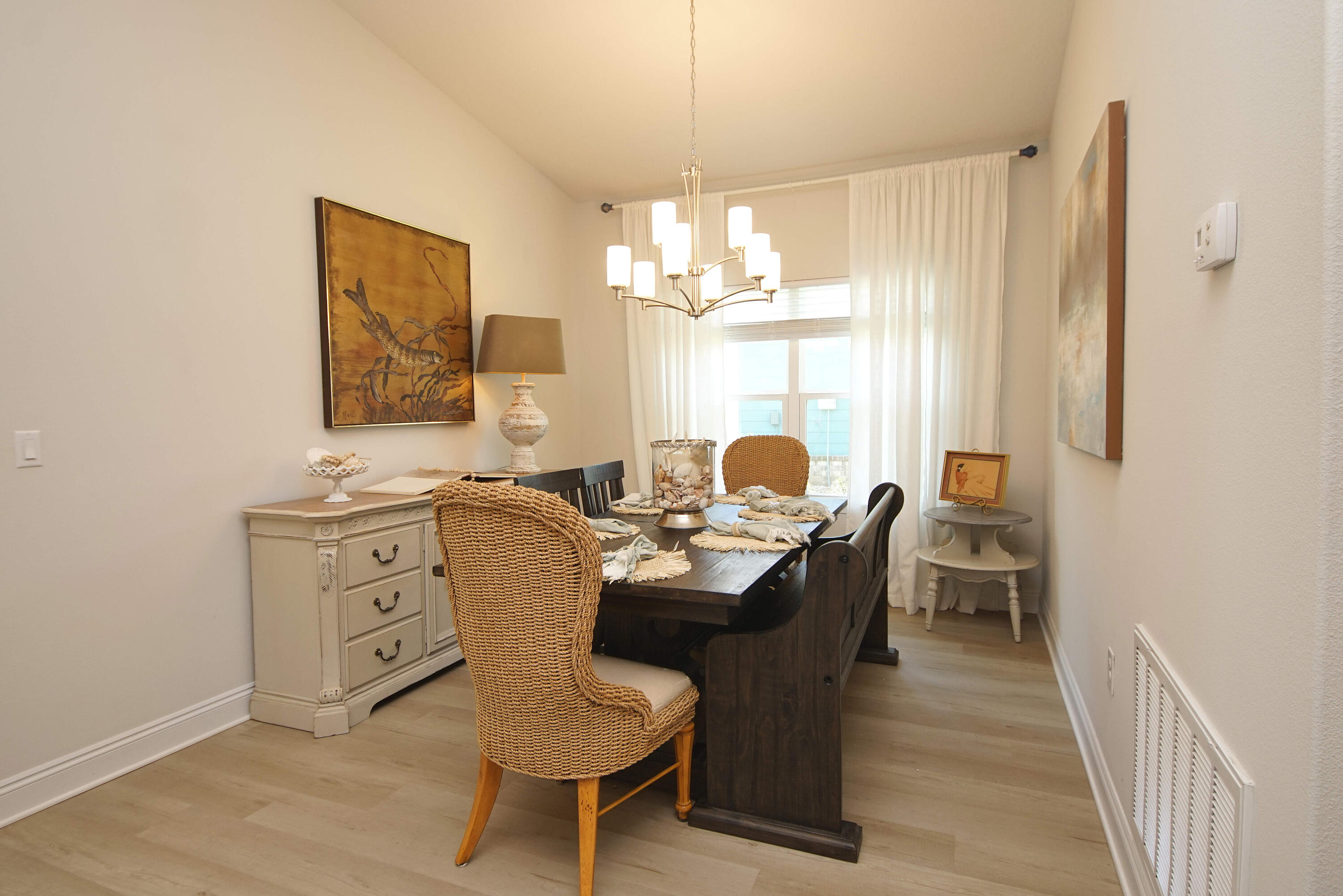 RIVERWALK PH I - Residential Lease