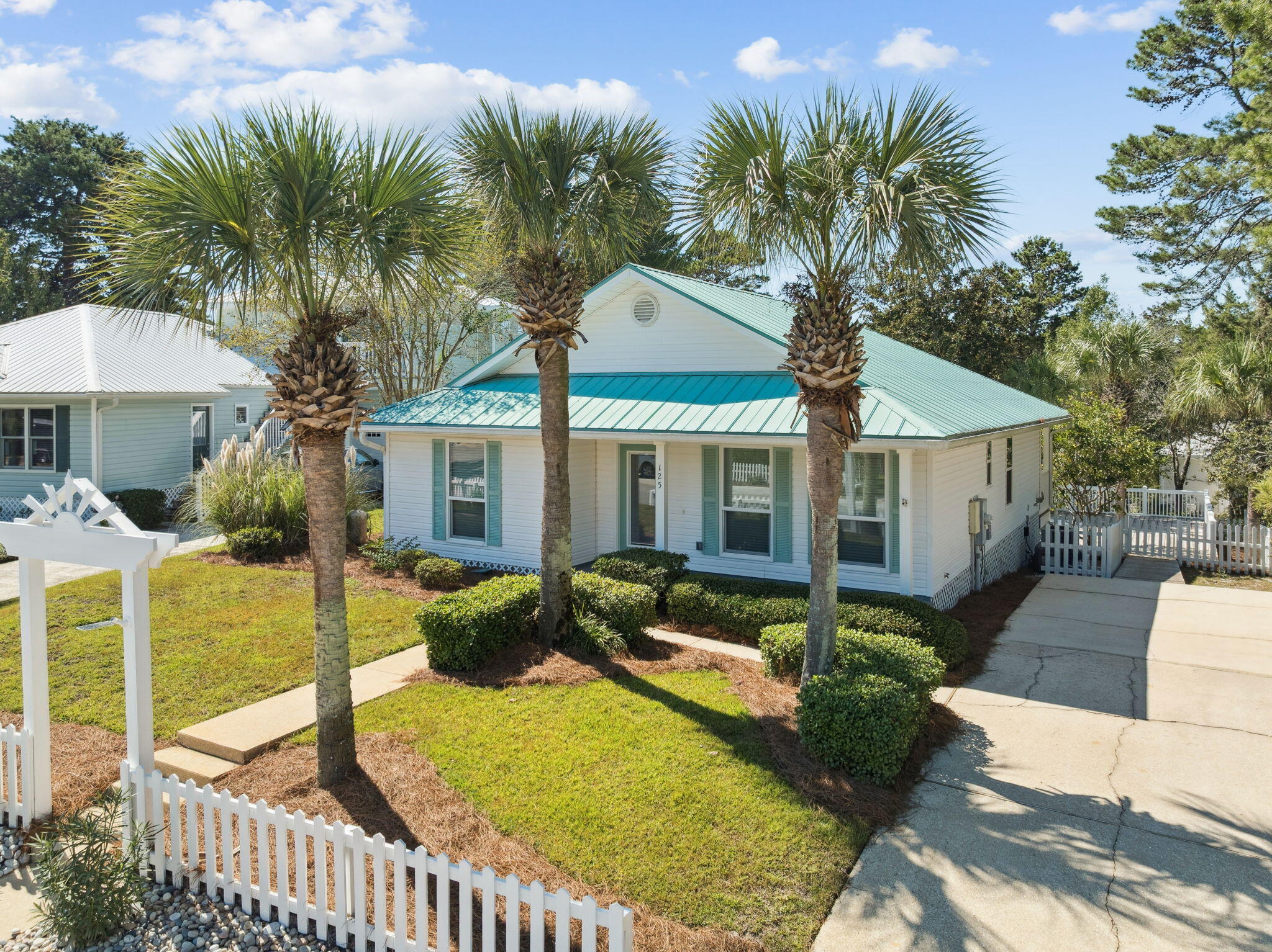 SEA DUNES - Residential
