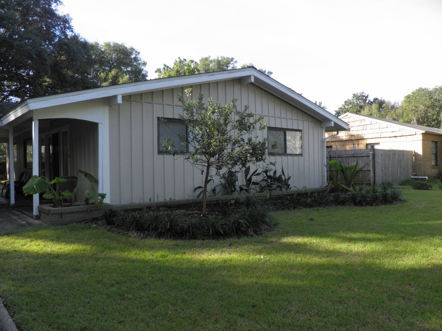 Available First Week February, 2019. RENOVATED & CLEAN 3 Bedroom and 2 Bathroom home in fabulous, friendly, walking neighborhood on Cinco Bayou. Central Fort Walton Beach with easy access to all major driving arteries. NEW kitchen with granite & island. Separate HIS/HERS vanities in Master bathroom. Interior Laundry room with Washer and Dryer. Huge covered 2 car carport & storage. Private backyard with fabulous bricked patio.
Landscaping mow and blow included with rent.
No Smoking and vaping on property.
No animals (includes fish, reptiles & rodents)
Final security deposit and lease payment subject to review of lease application.
NOTE: There is no fee to submit application. If approved for processing there is a $75.00 processing fee per adult.
Viewing by appointm