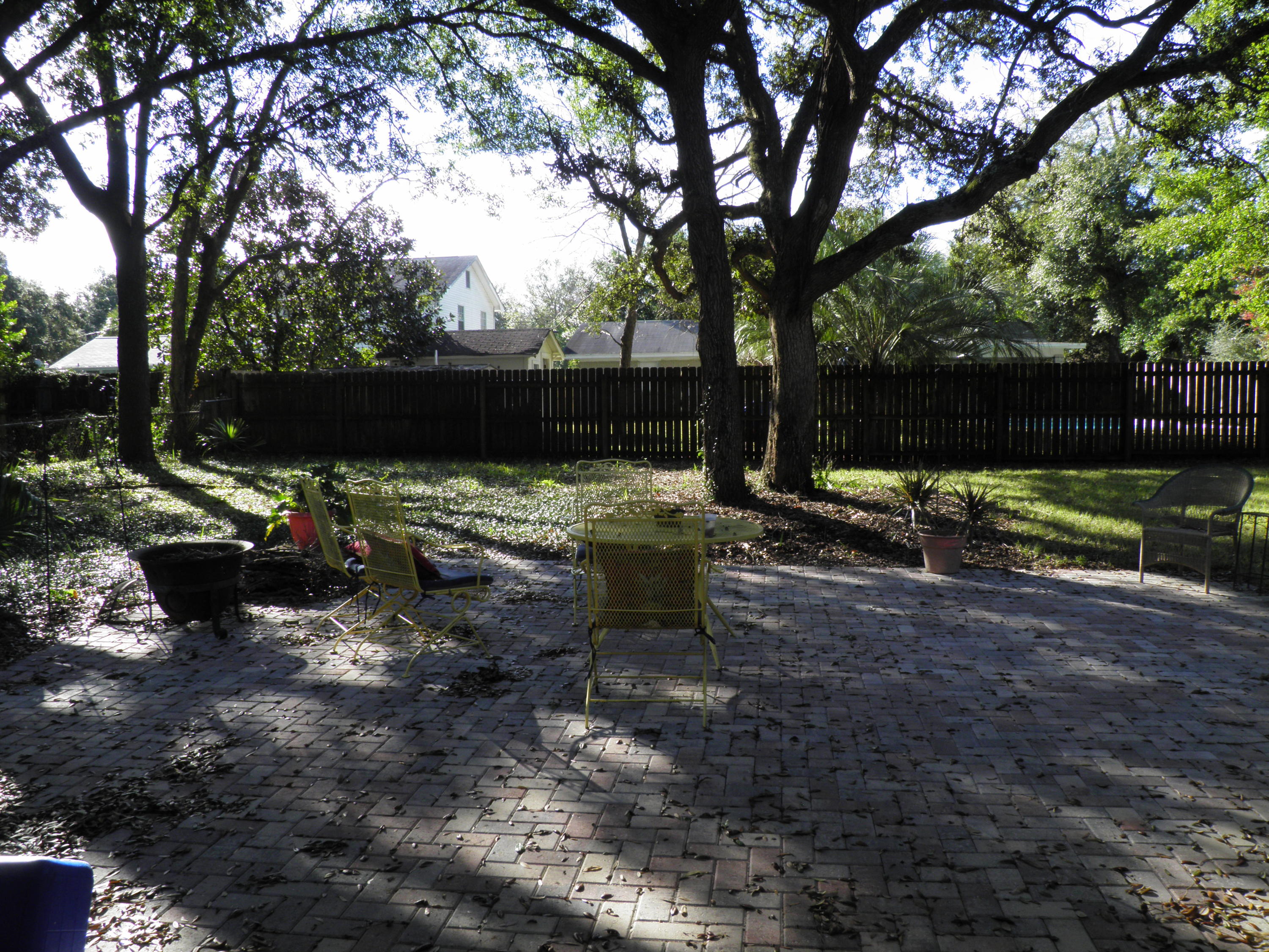 COLONY ESTATES - Residential Lease