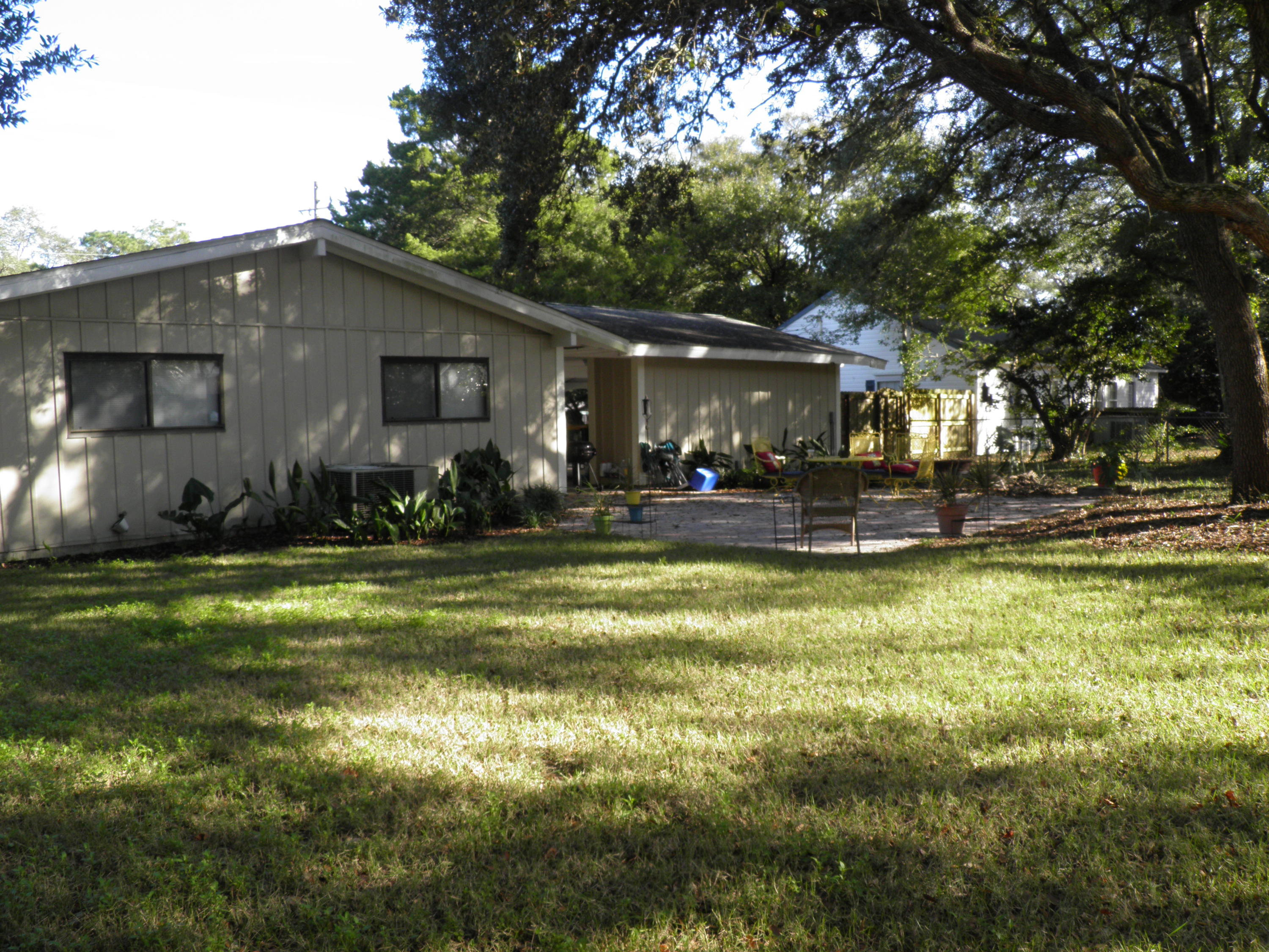 COLONY ESTATES - Residential Lease