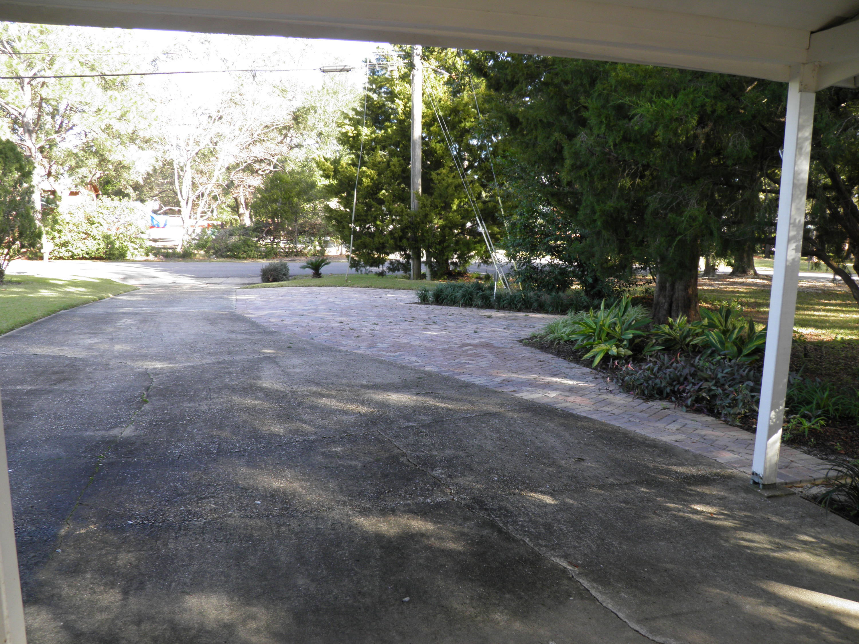 COLONY ESTATES - Residential Lease