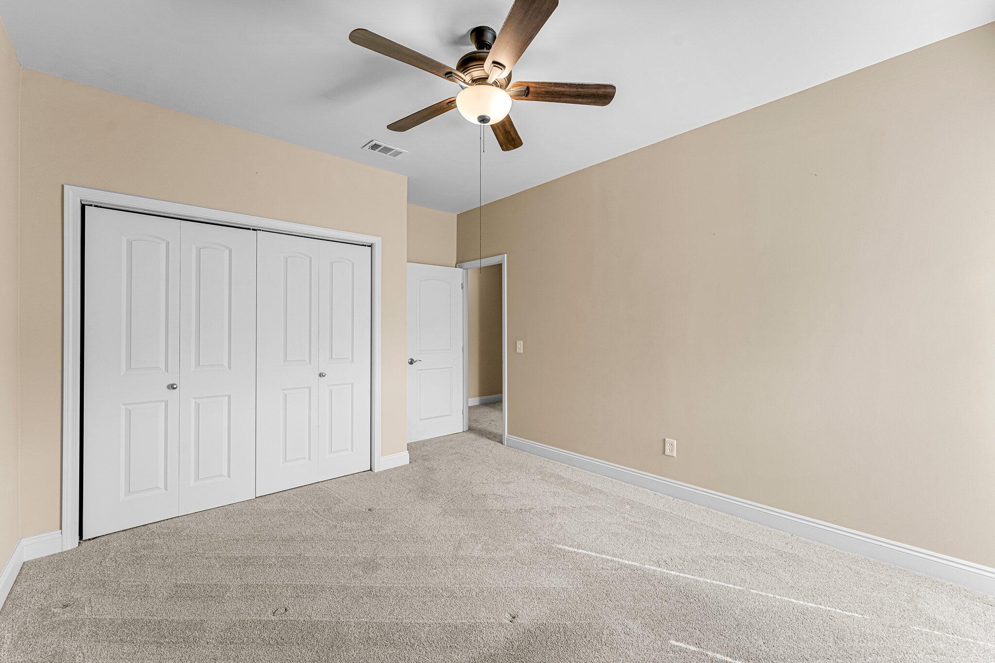 COUNTRY CLUB HARBOUR ESTATES - Residential