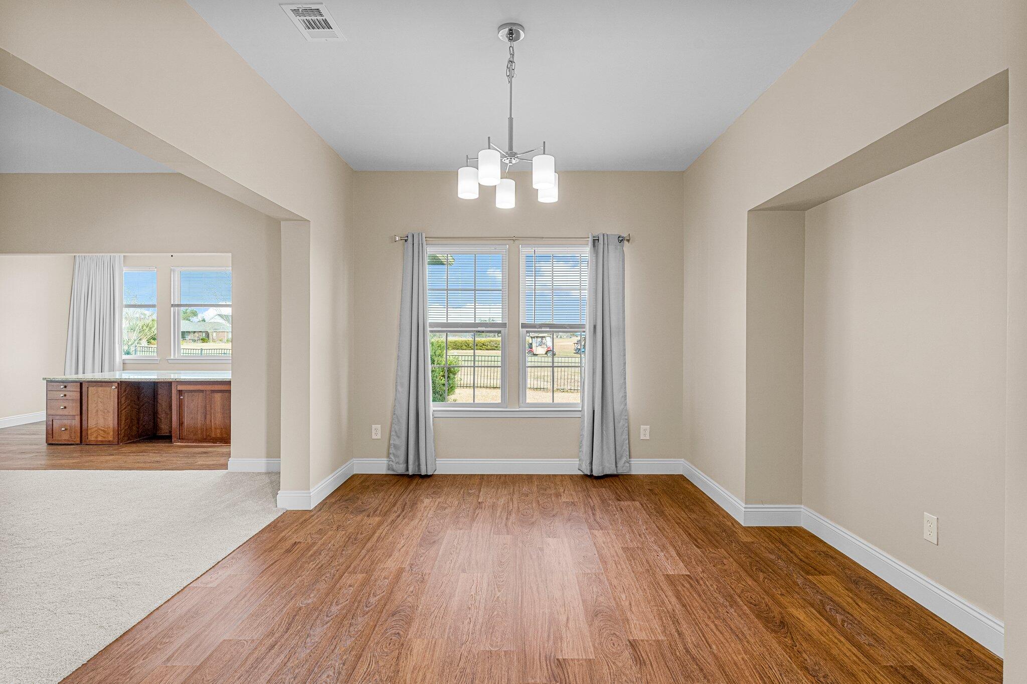 COUNTRY CLUB HARBOUR ESTATES - Residential