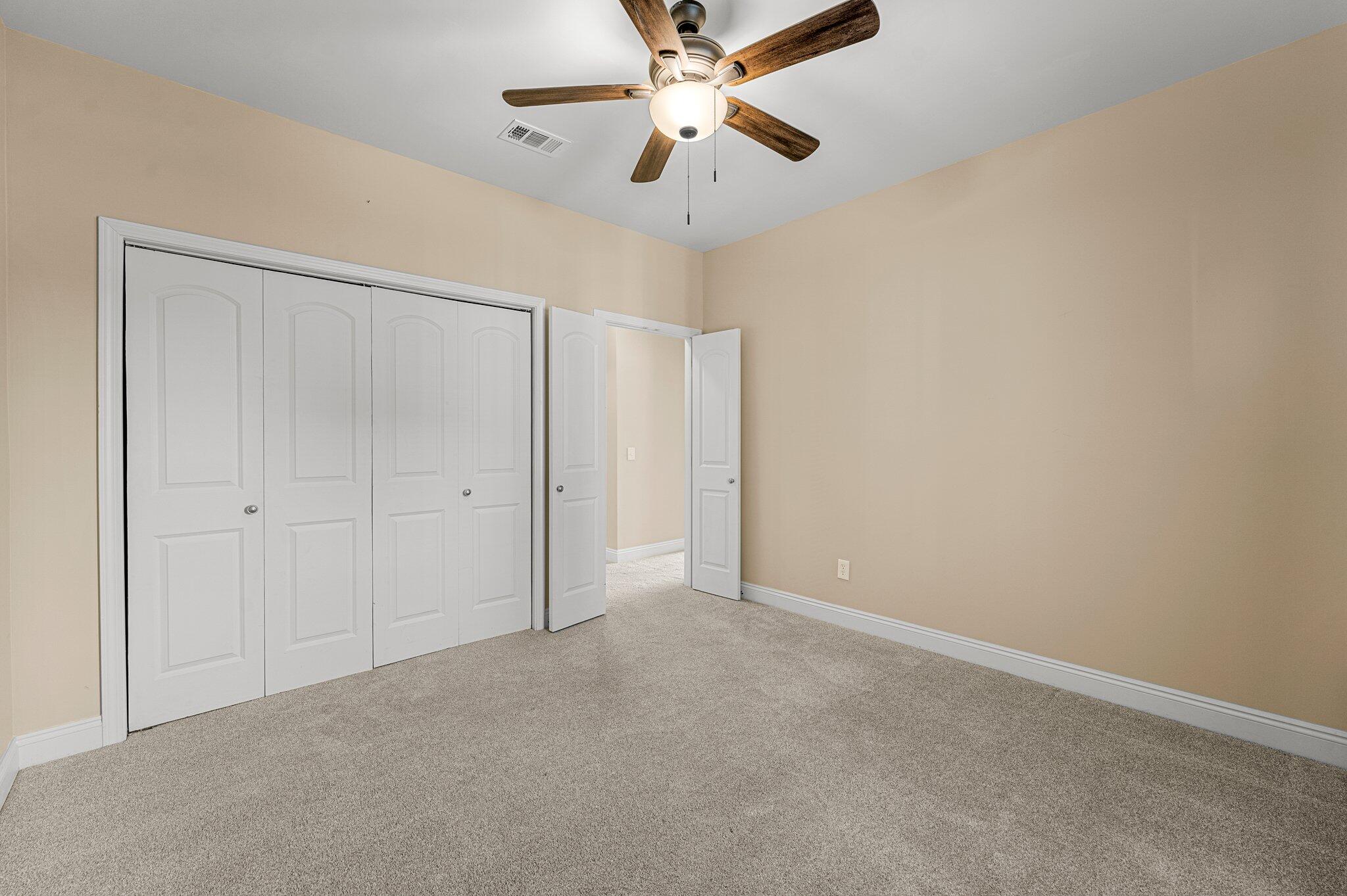 COUNTRY CLUB HARBOUR ESTATES - Residential