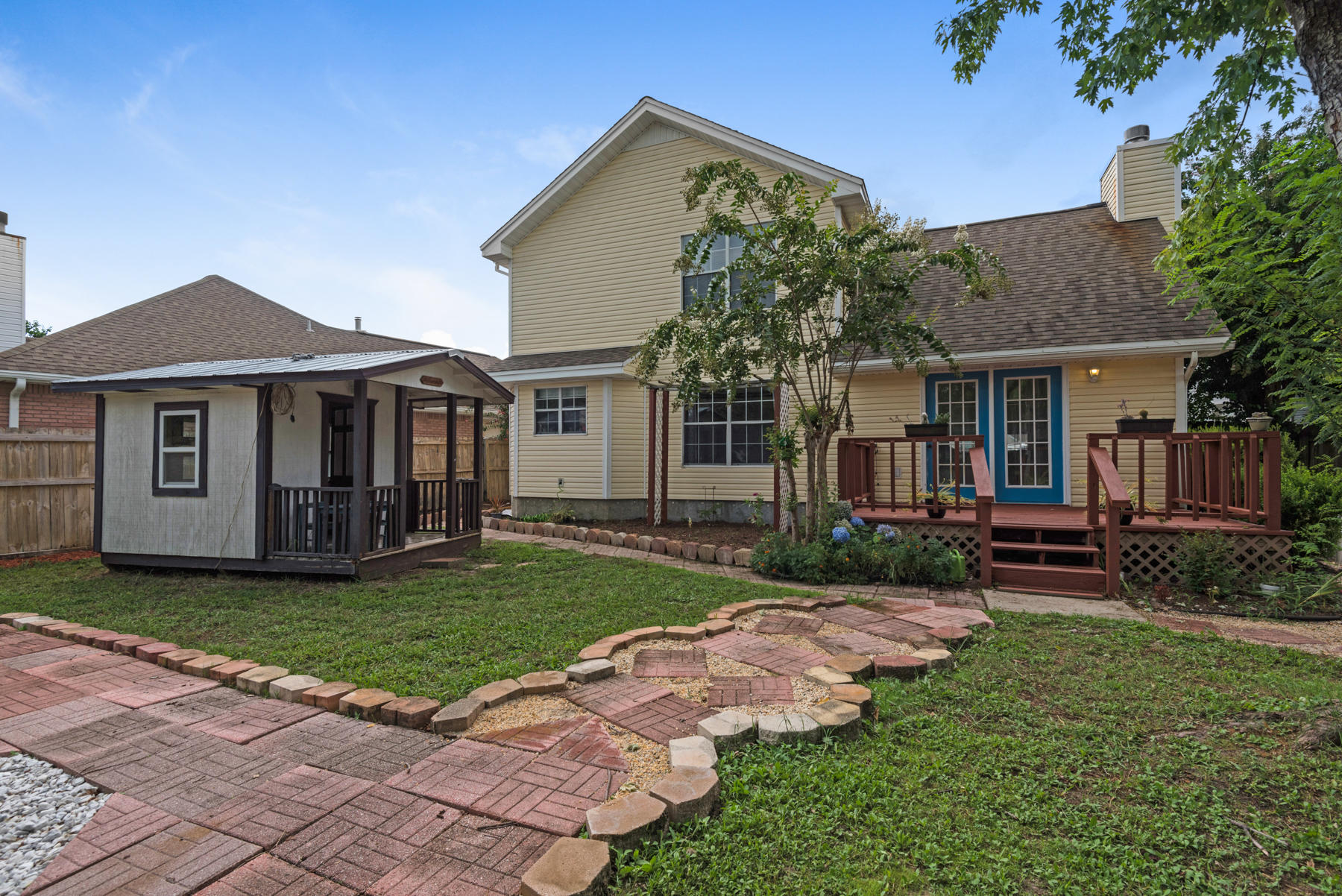 SANDY RIDGE ESTATES - Residential