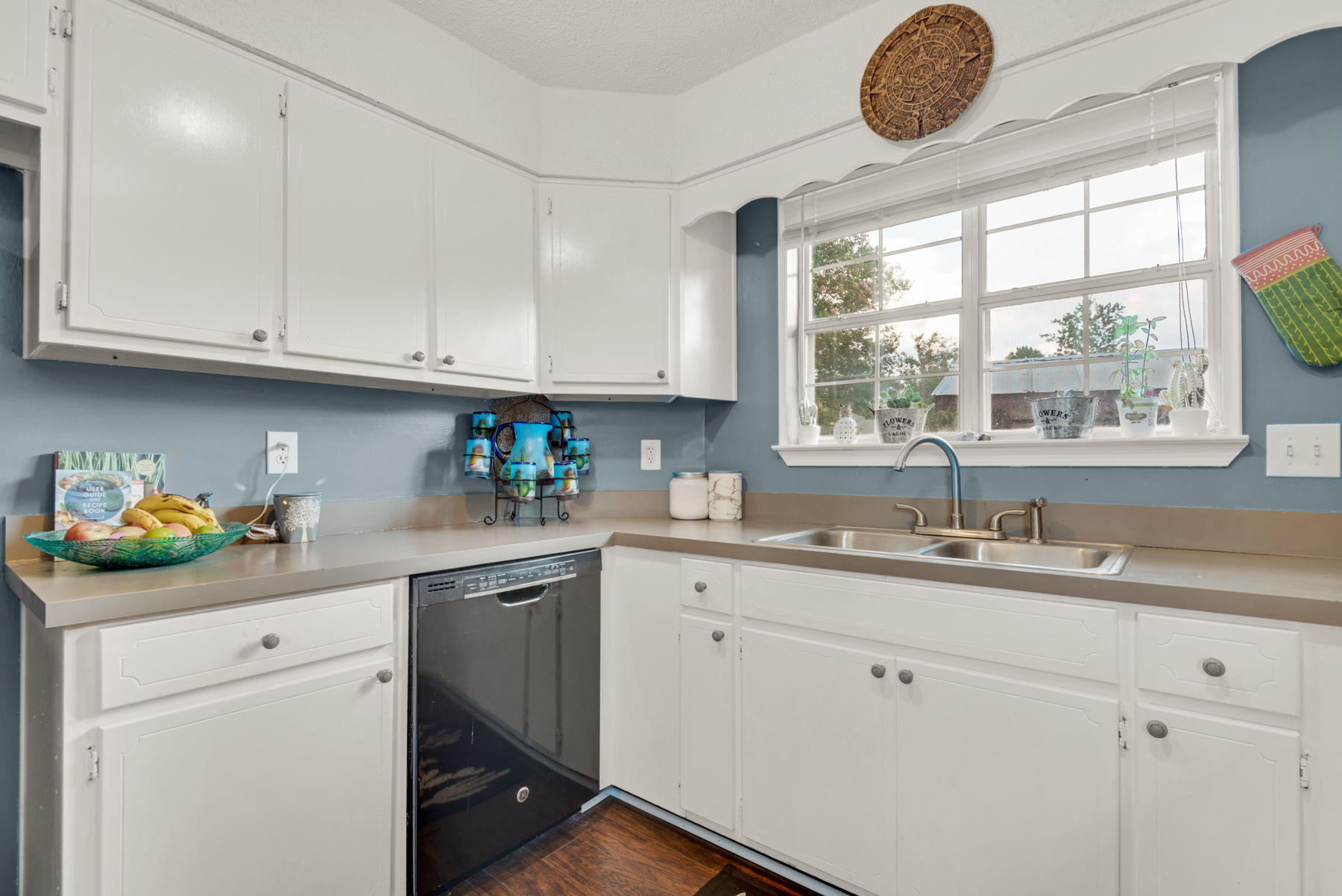 SANDY RIDGE ESTATES - Residential