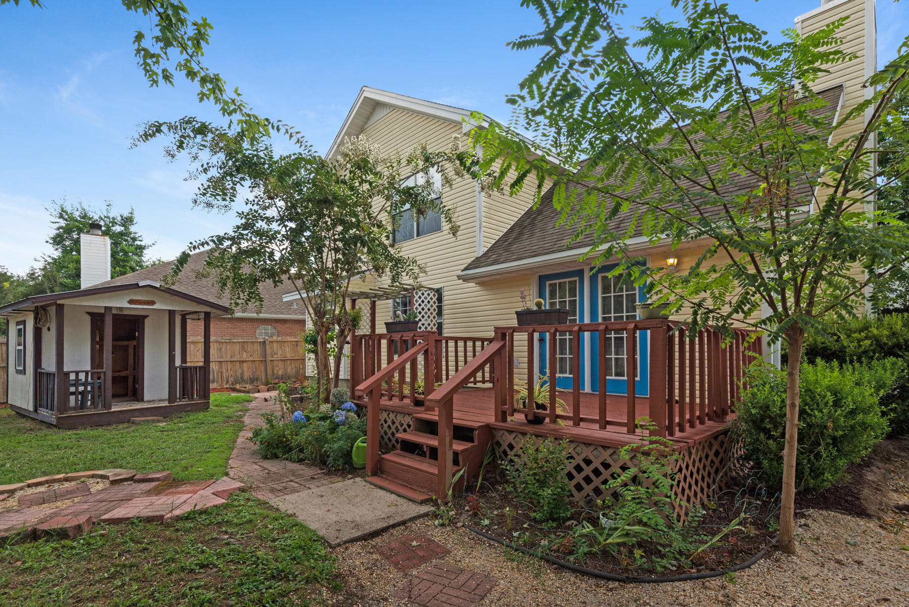 SANDY RIDGE ESTATES - Residential