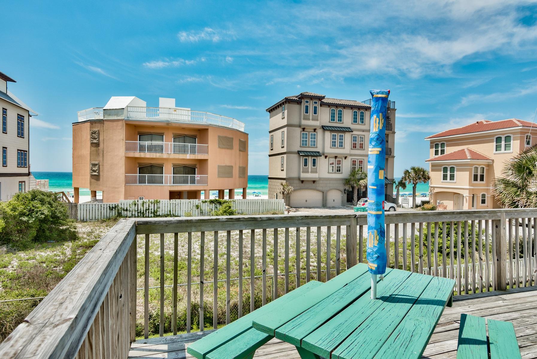 SANDPIPER BEACH COLONY UNREC - Residential