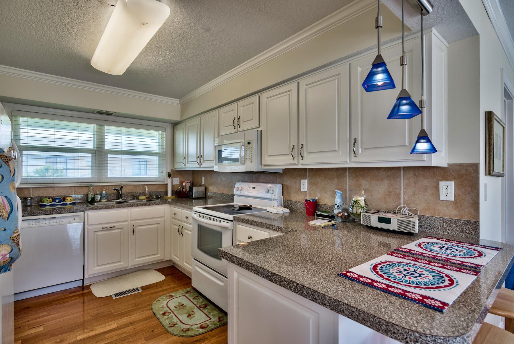 SANDPIPER BEACH COLONY UNREC - Residential