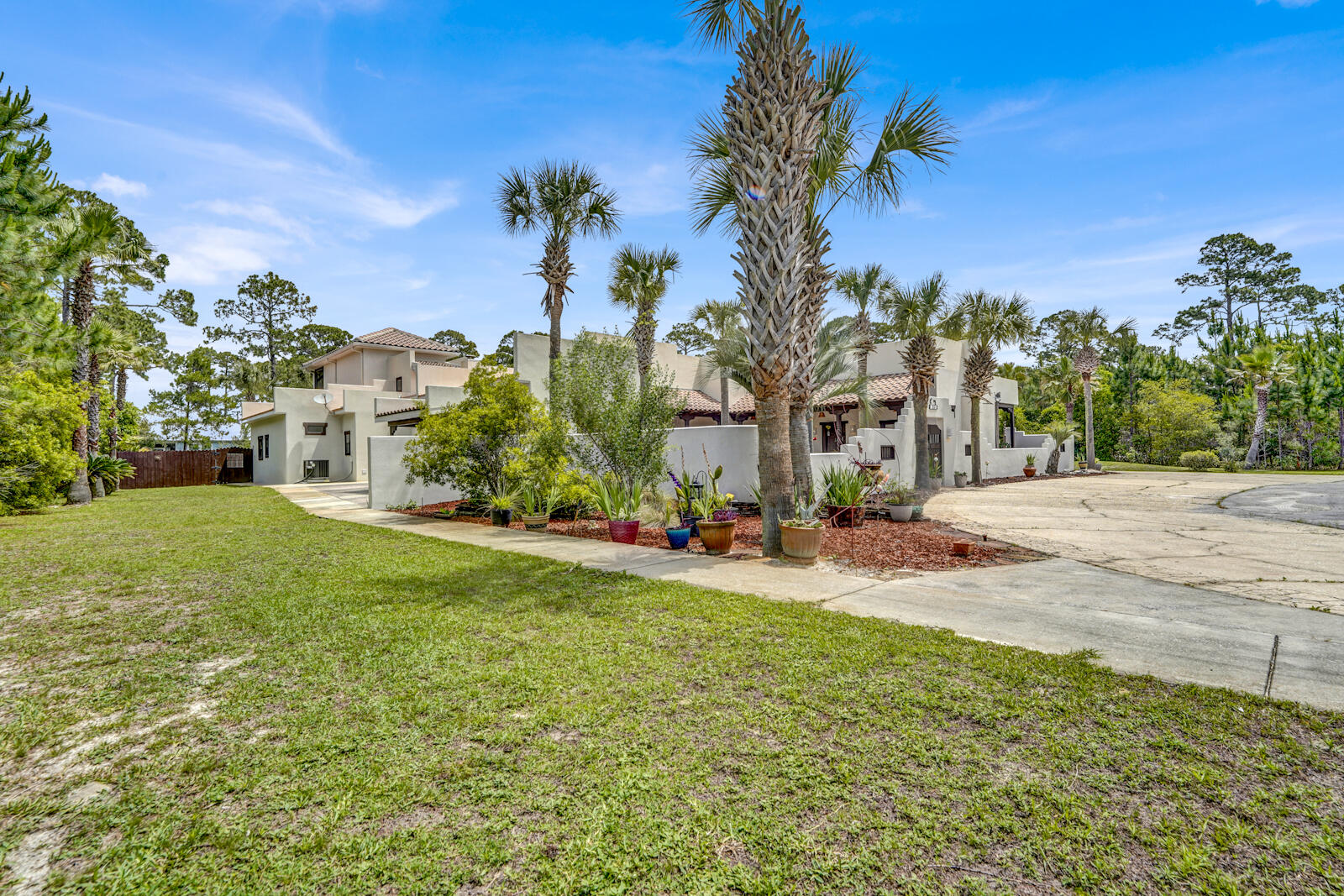 NO RECORDED SUBDIVISION - Residential