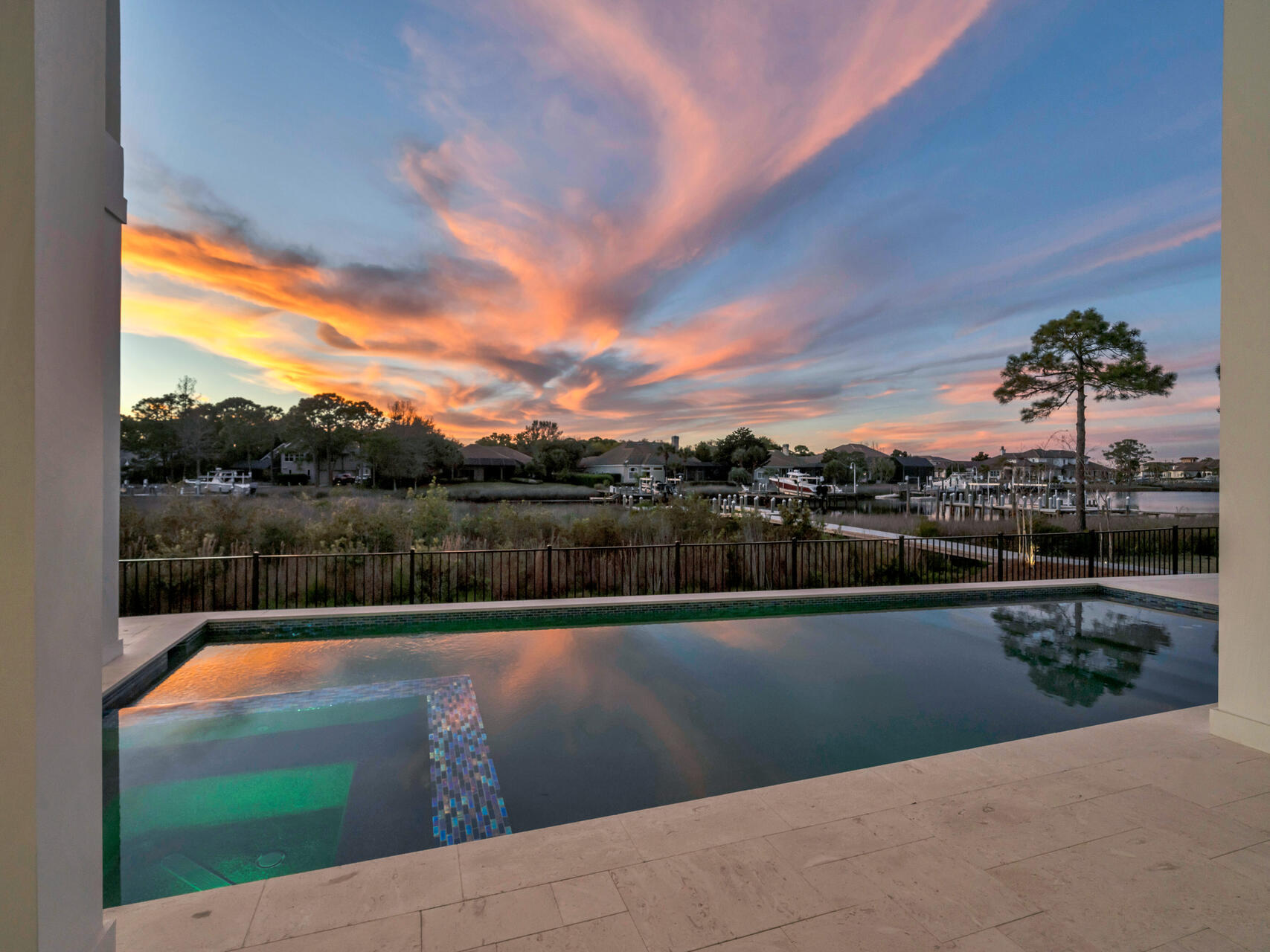 KELLY PLANTATION S/D - Residential Lease