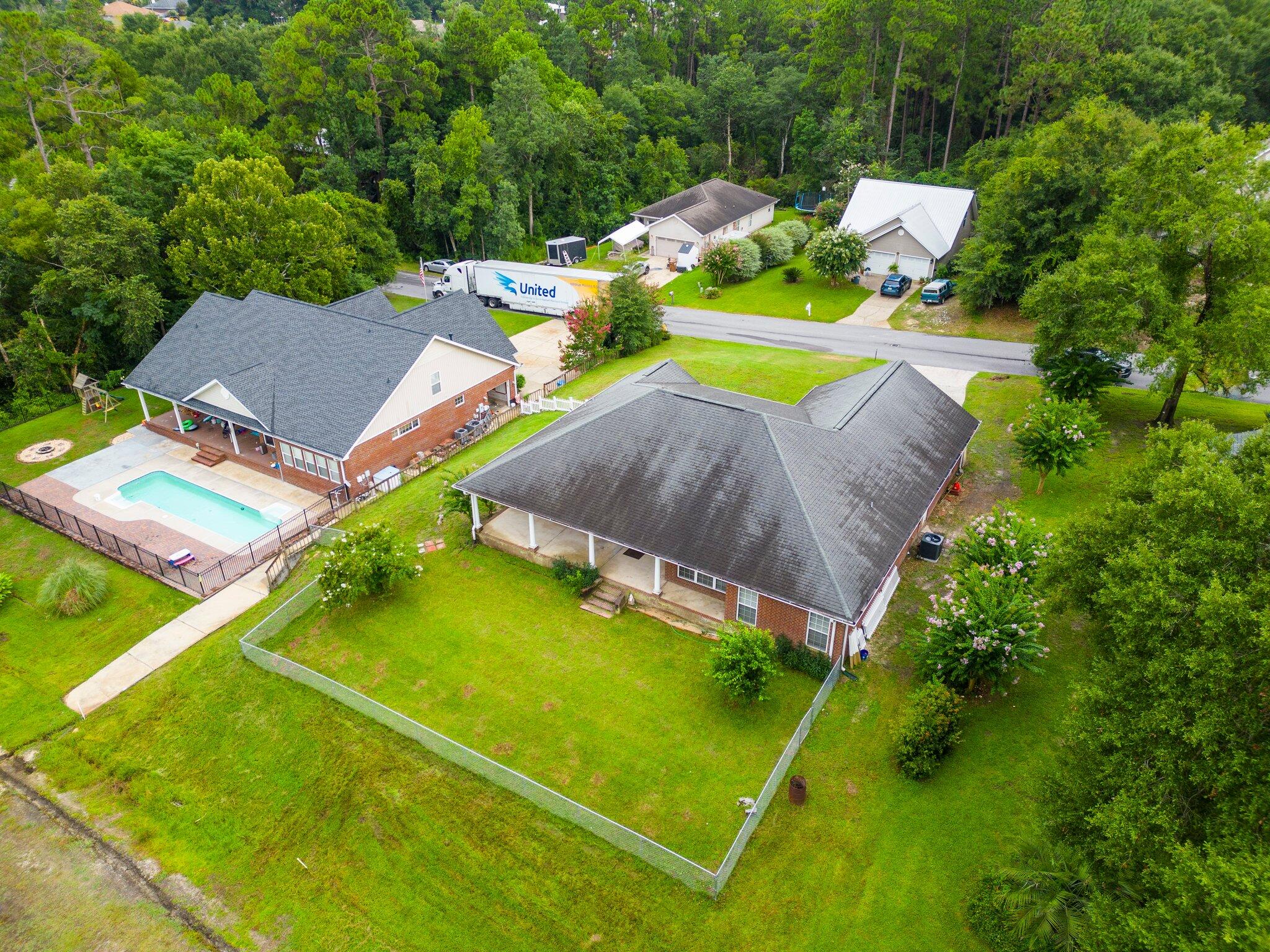 COUNTRY CLUB ESTATES 1ST ADDN - Residential