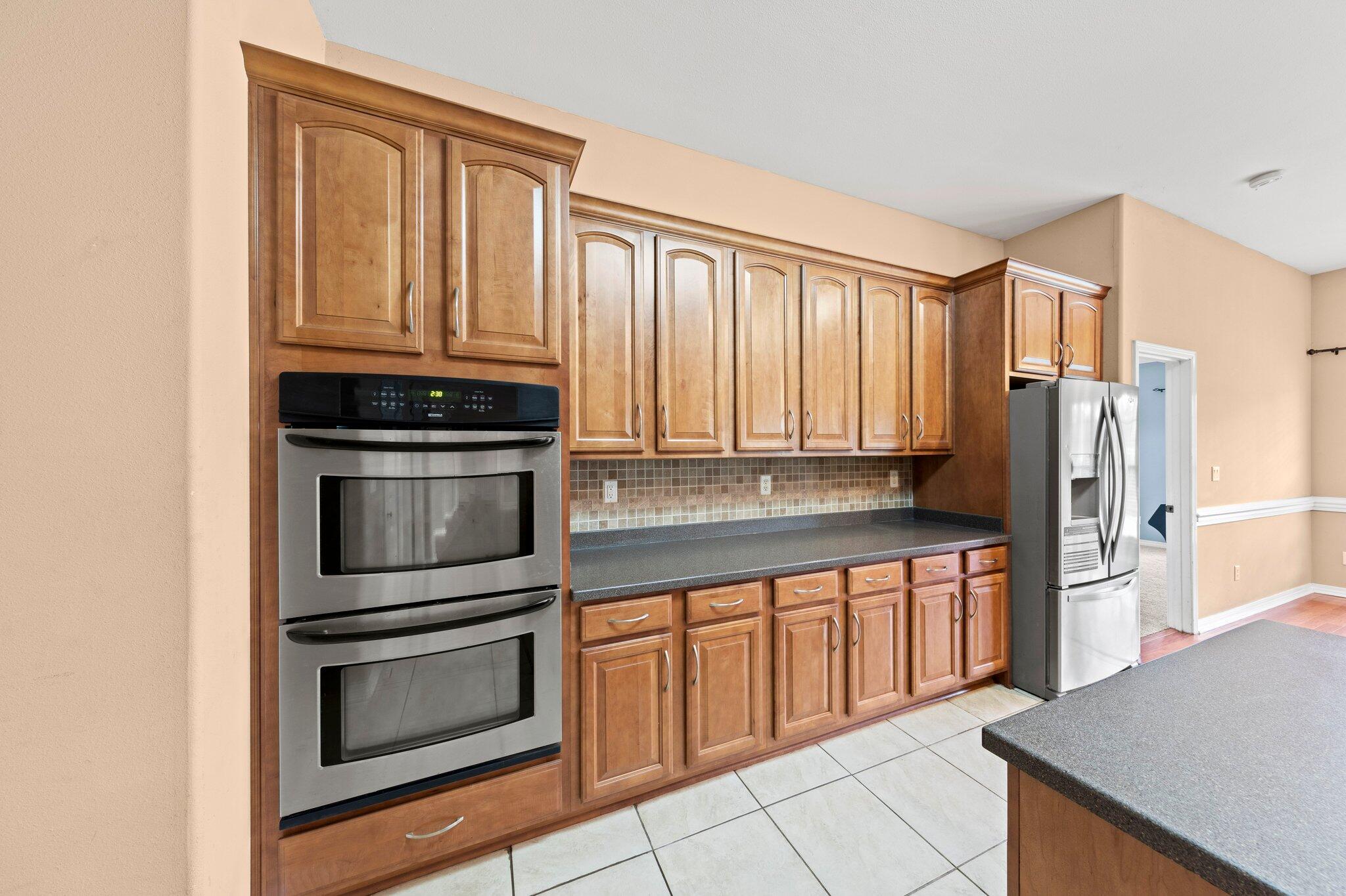 COUNTRY CLUB ESTATES 1ST ADDN - Residential