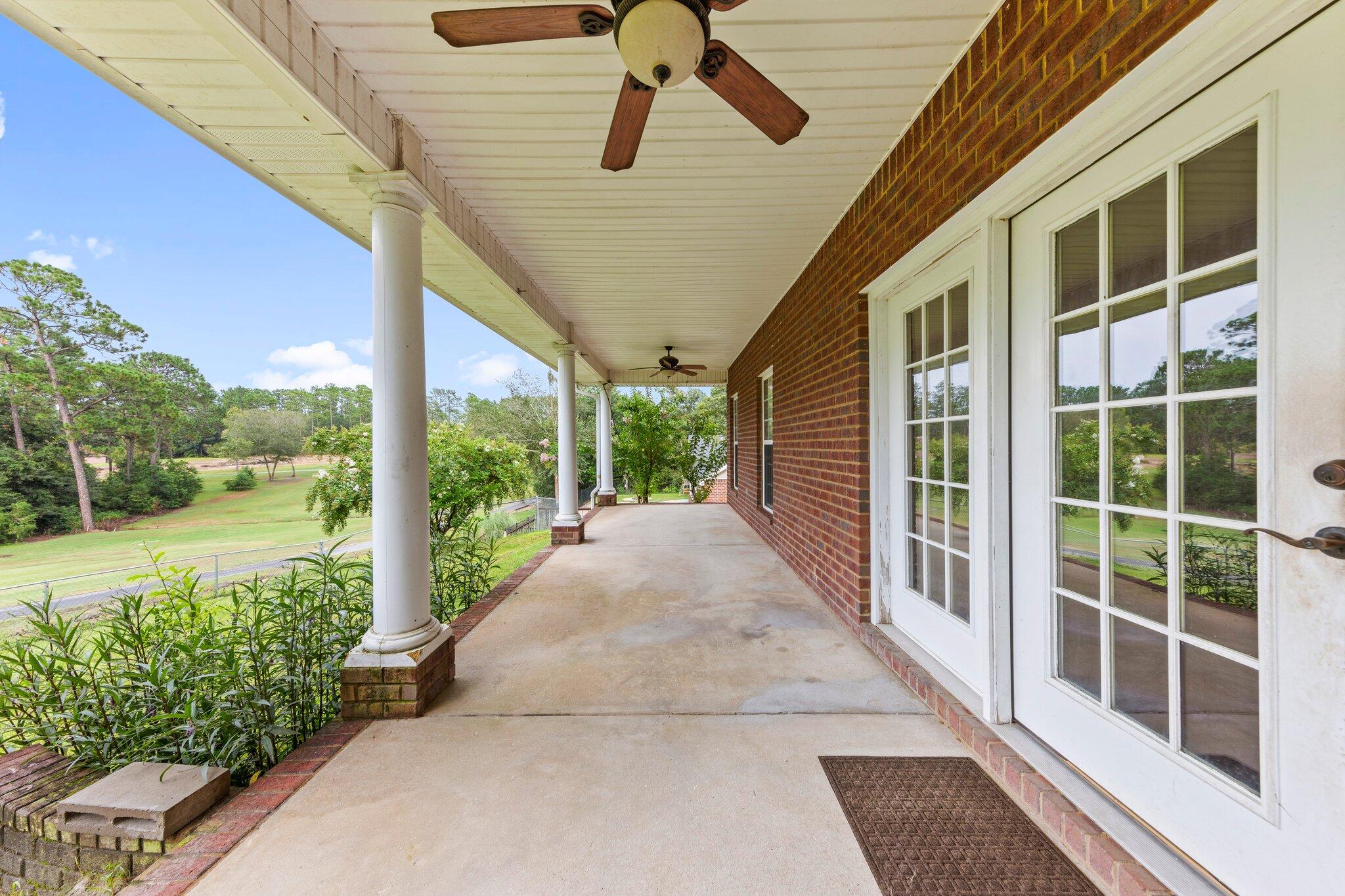 COUNTRY CLUB ESTATES 1ST ADDN - Residential