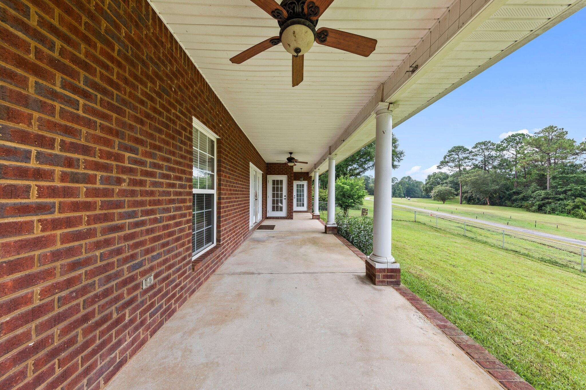 COUNTRY CLUB ESTATES 1ST ADDN - Residential