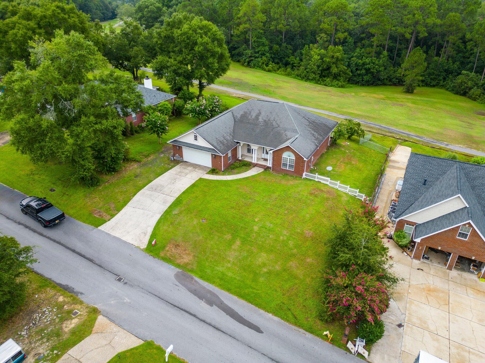 COUNTRY CLUB ESTATES 1ST ADDN - Residential