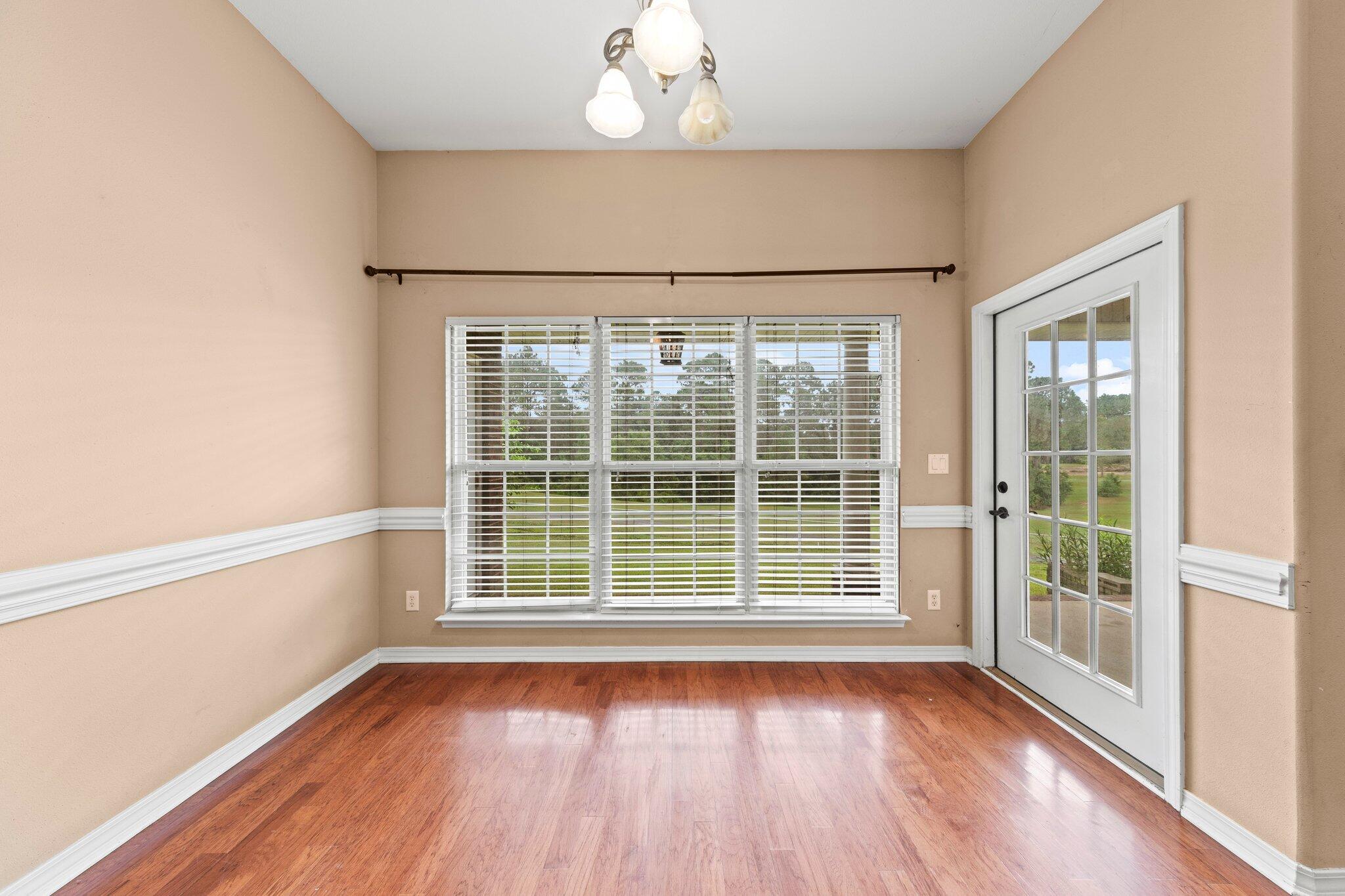 COUNTRY CLUB ESTATES 1ST ADDN - Residential