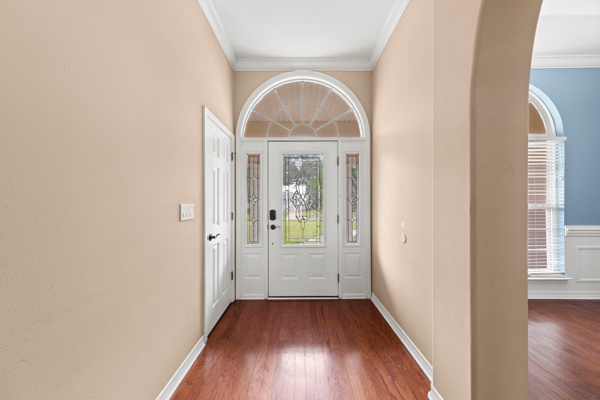 COUNTRY CLUB ESTATES 1ST ADDN - Residential