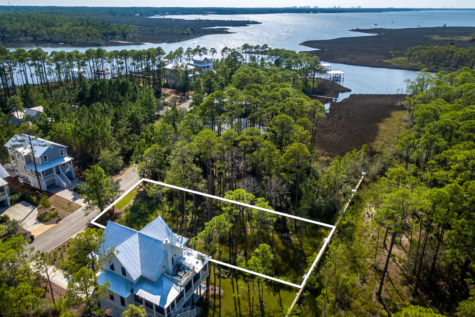 CESSNA LANDING - Land
