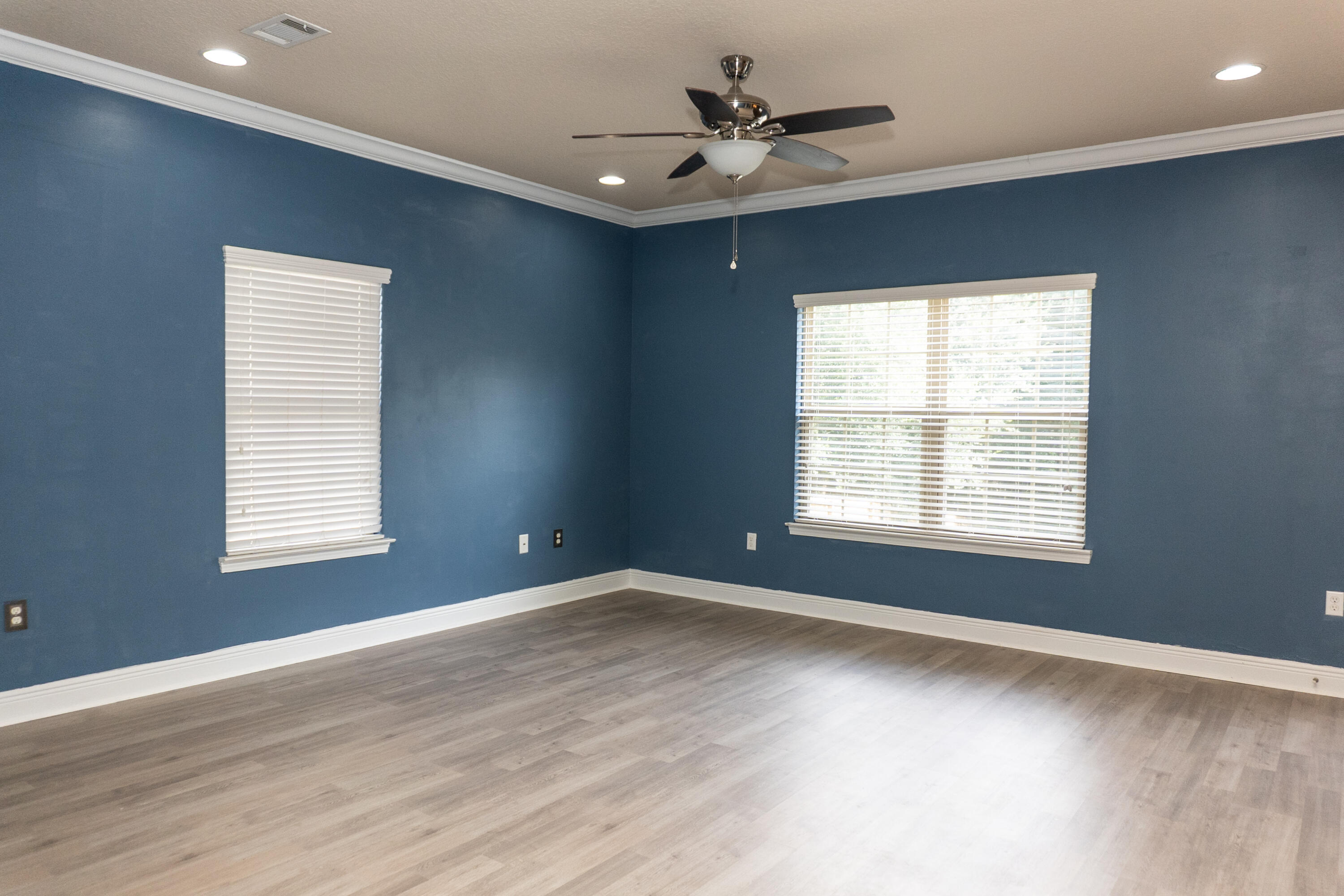 OVERLOOK AT CHESTNUT RIDGE - Residential Lease