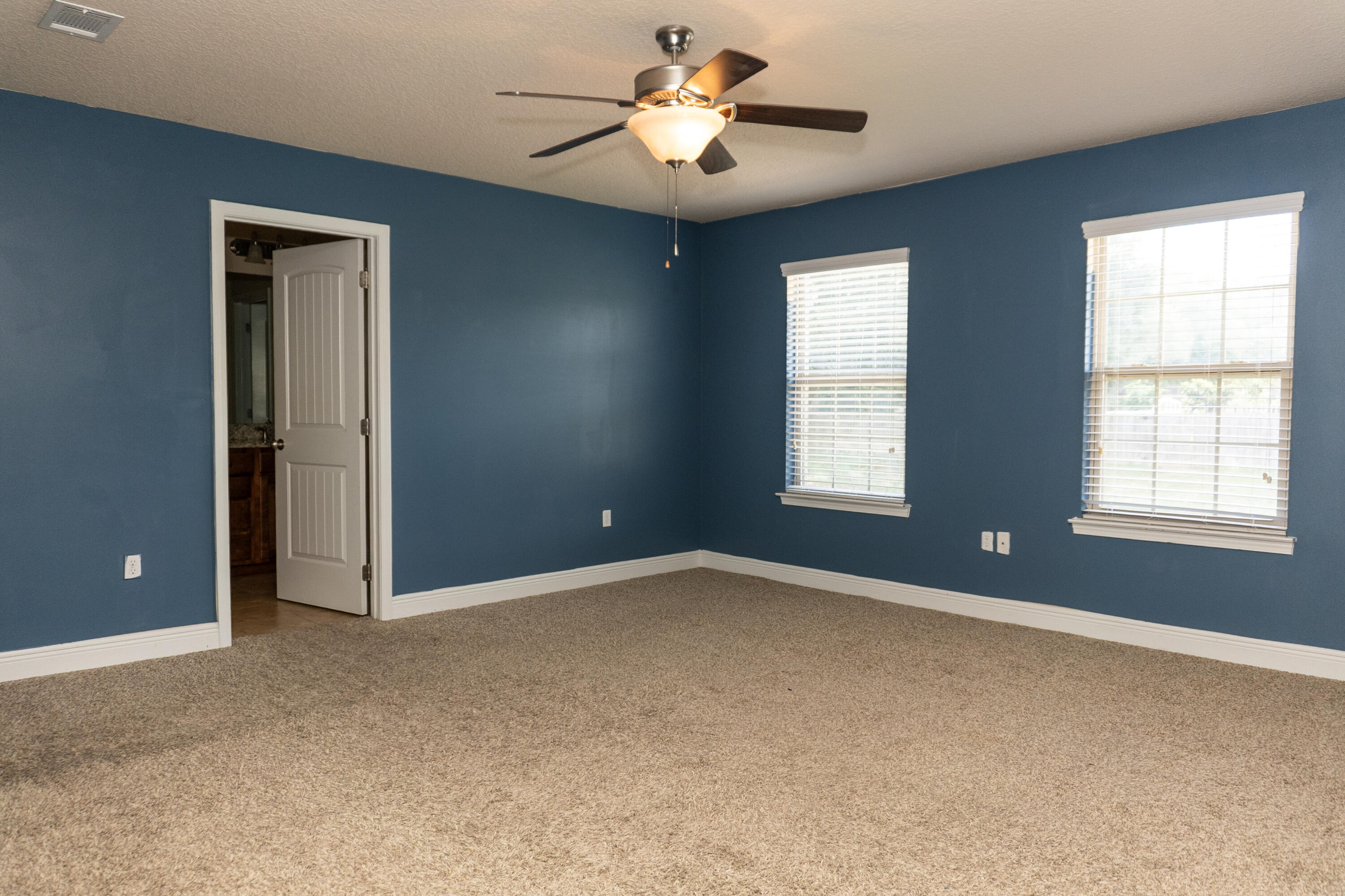 OVERLOOK AT CHESTNUT RIDGE - Residential Lease