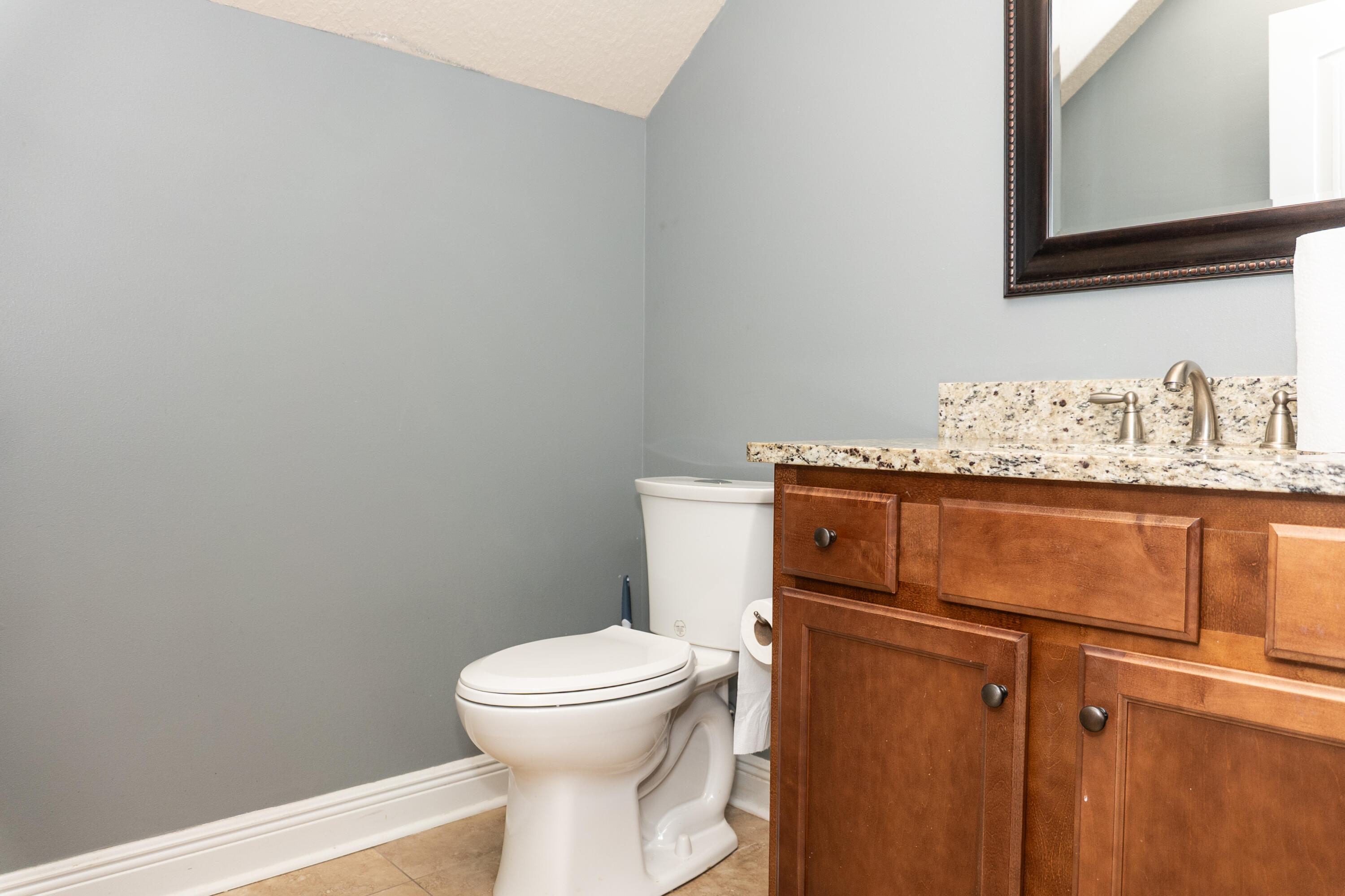 OVERLOOK AT CHESTNUT RIDGE - Residential Lease