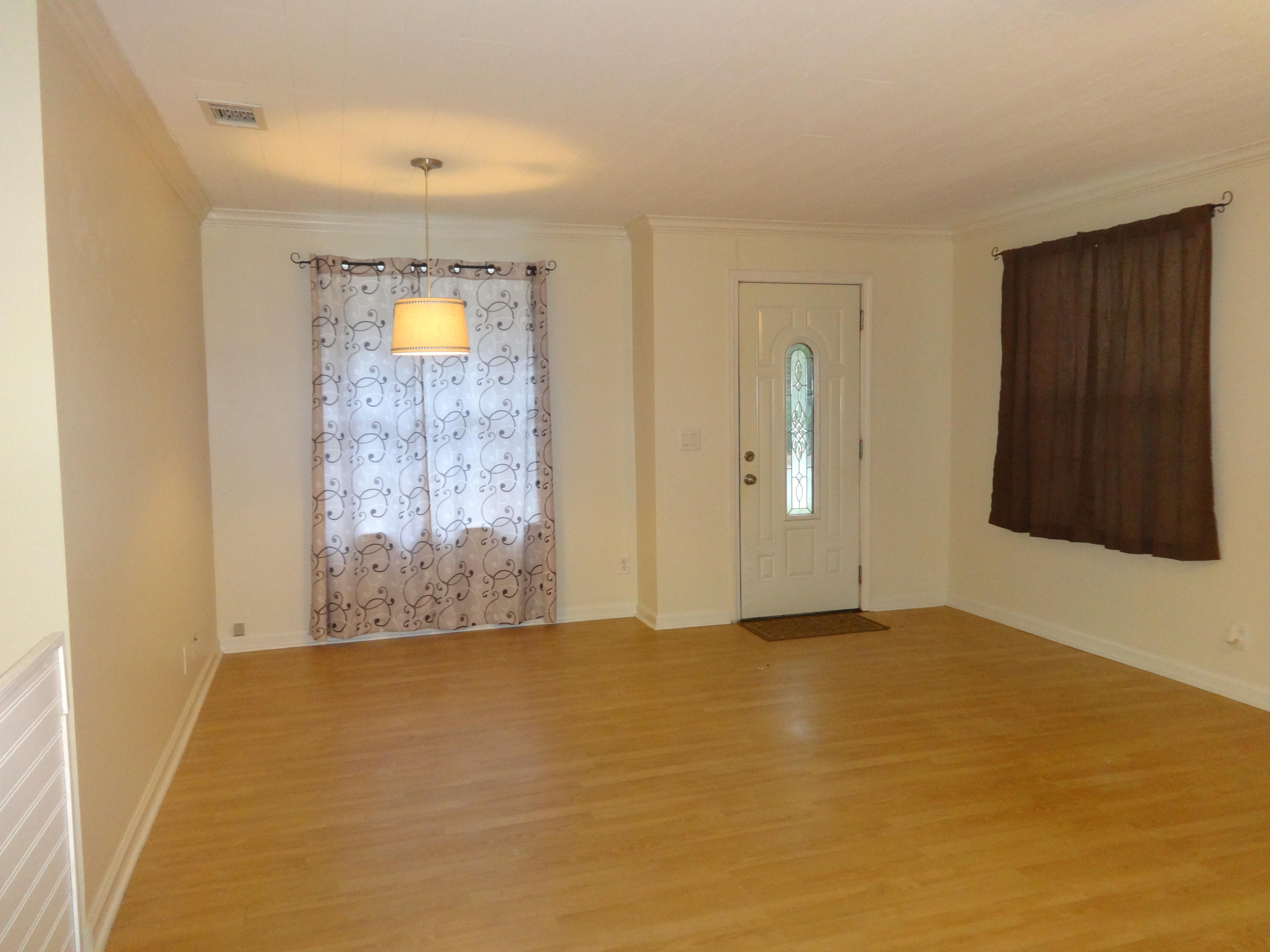 MORRIS ADDN TO CRESTVIEW - Residential Lease