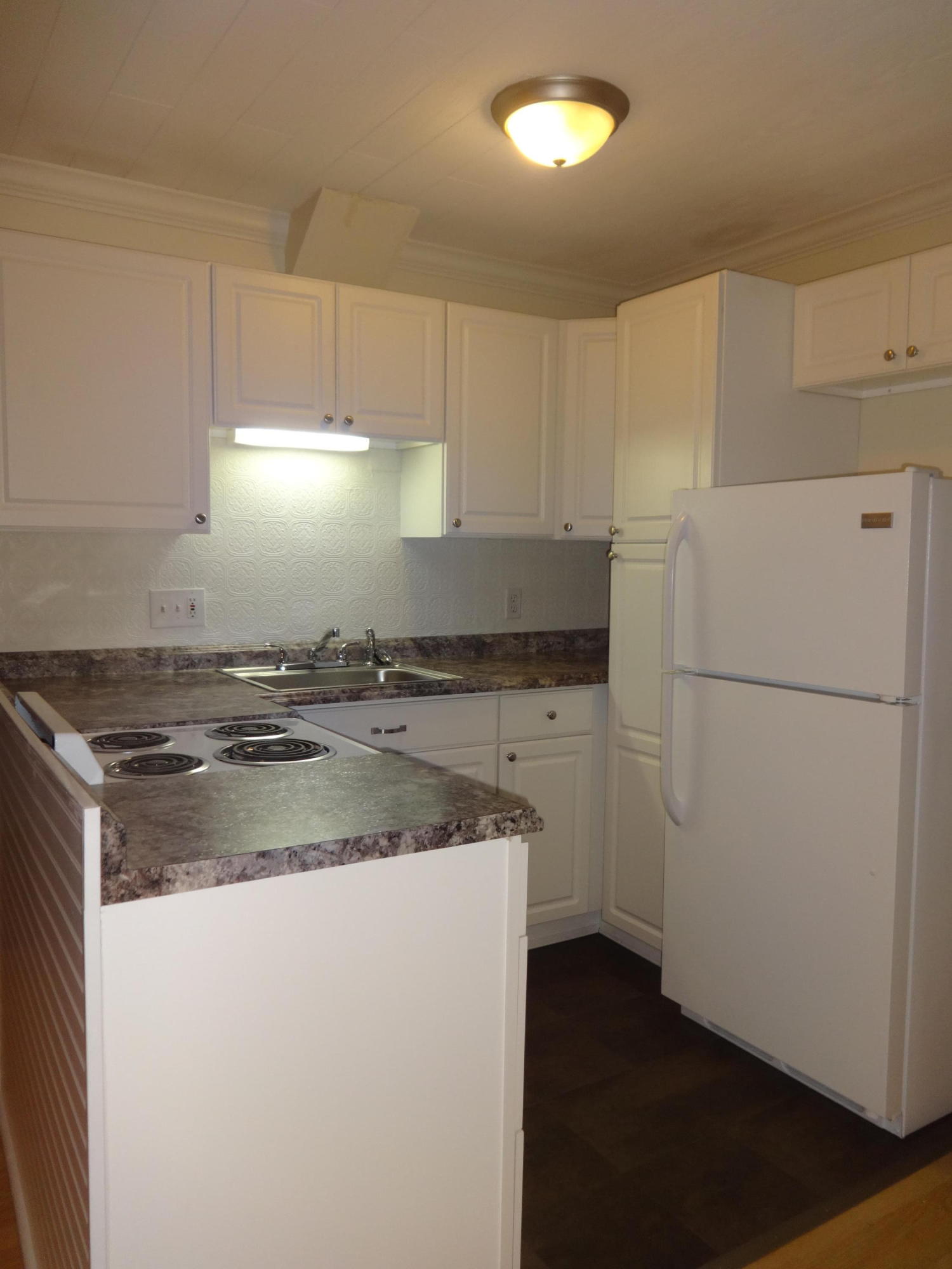 MORRIS ADDN TO CRESTVIEW - Residential Lease