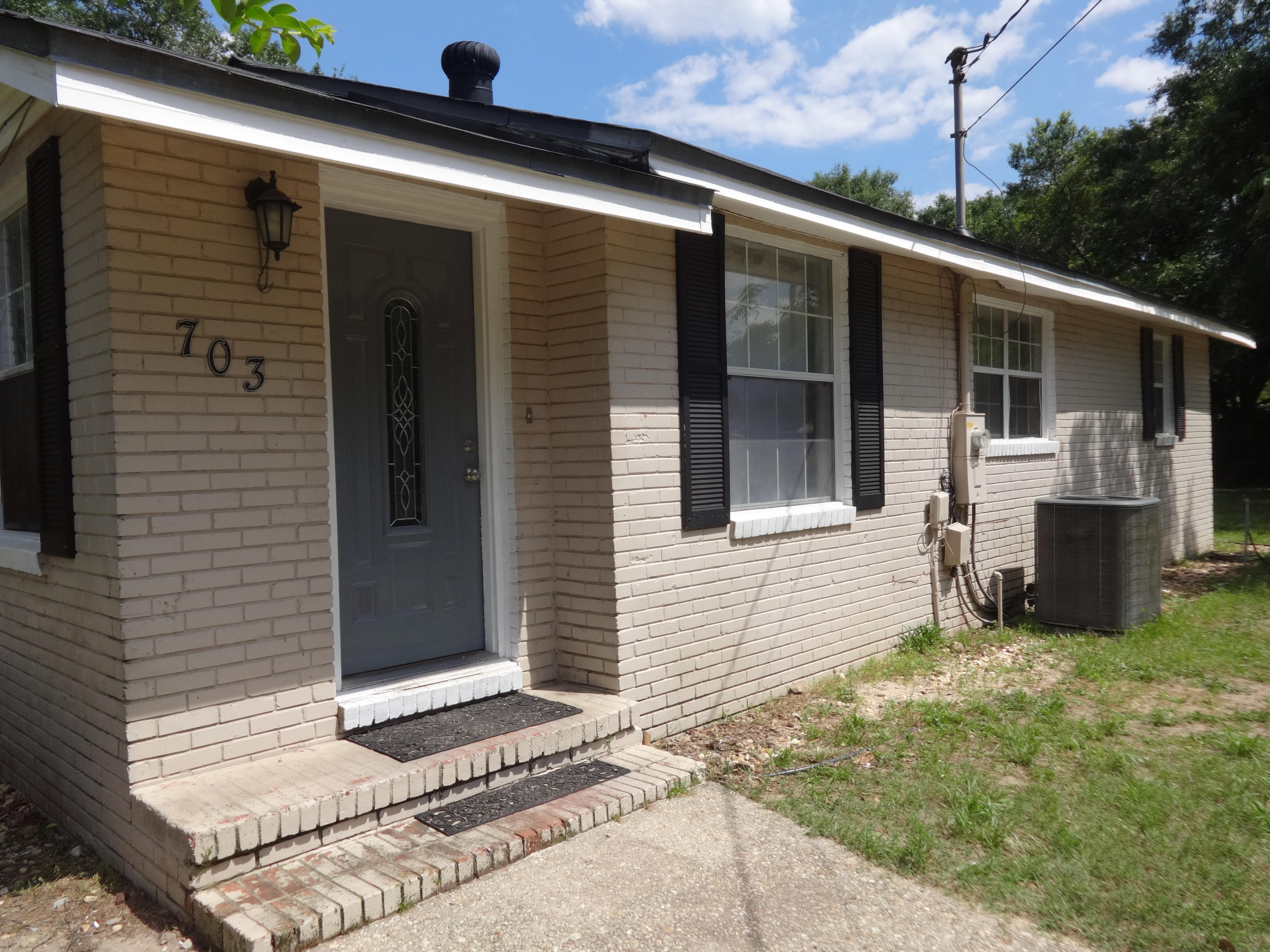 MORRIS ADDN TO CRESTVIEW - Residential Lease