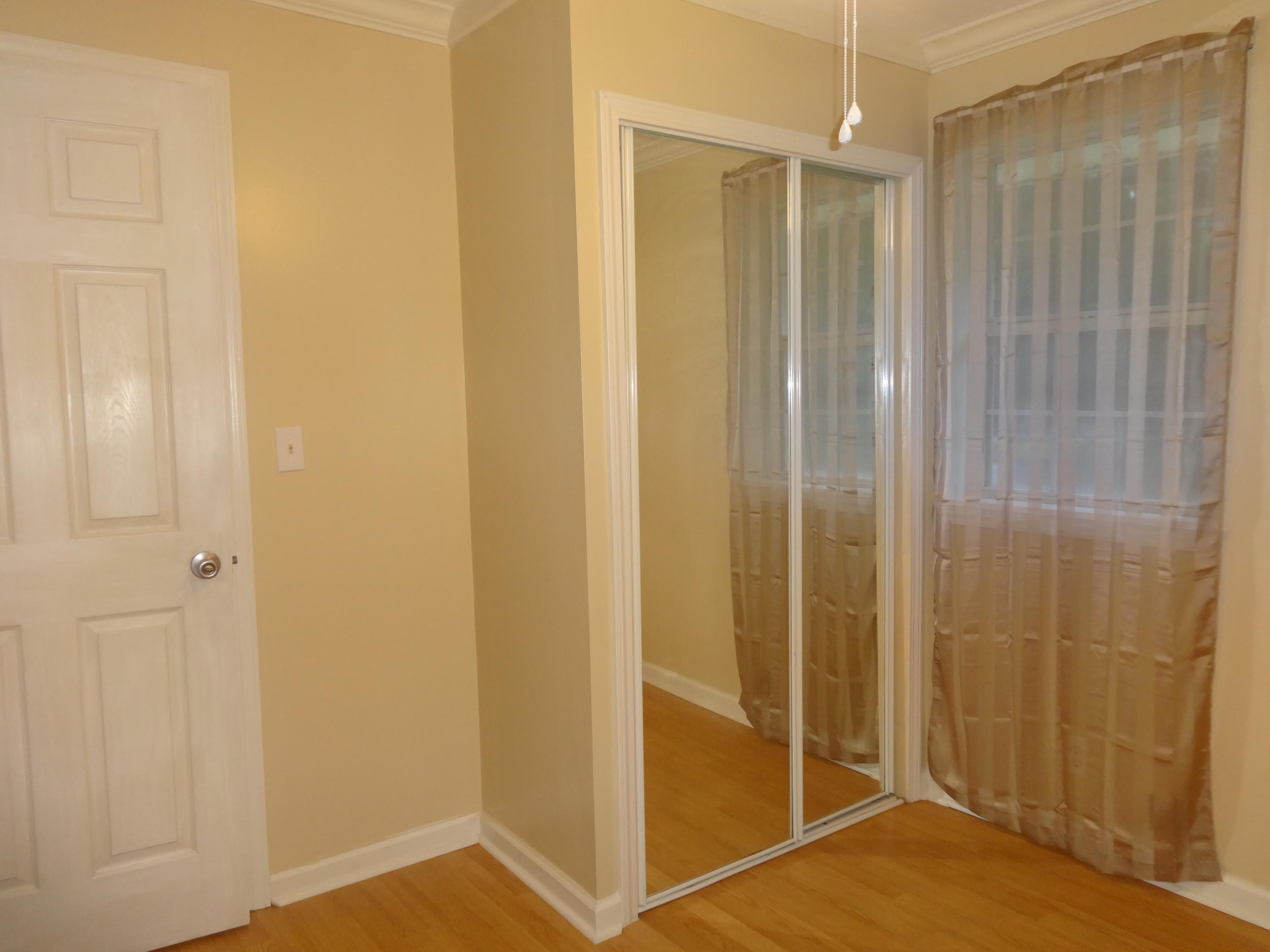 MORRIS ADDN TO CRESTVIEW - Residential Lease