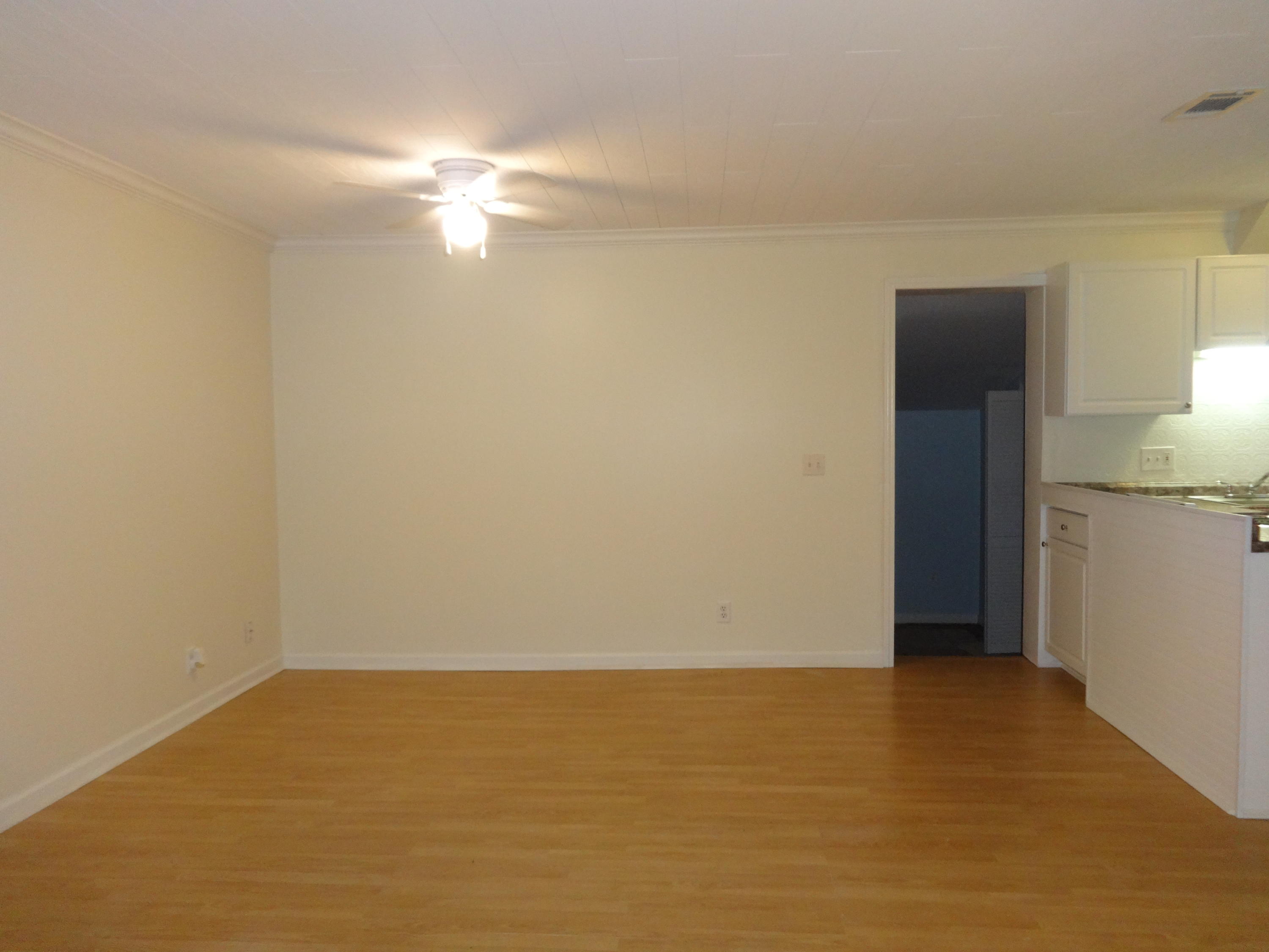 MORRIS ADDN TO CRESTVIEW - Residential Lease