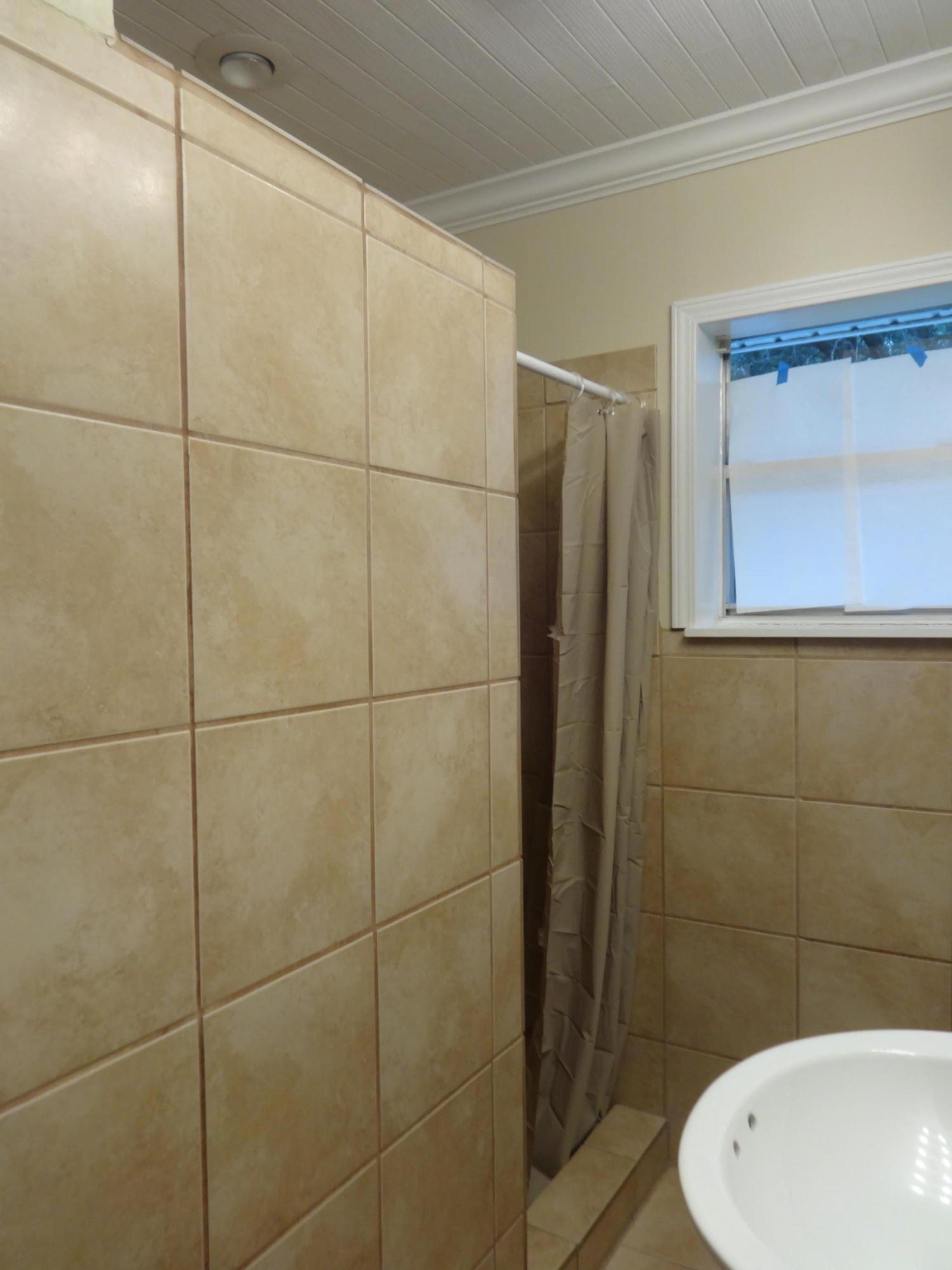 MORRIS ADDN TO CRESTVIEW - Residential Lease