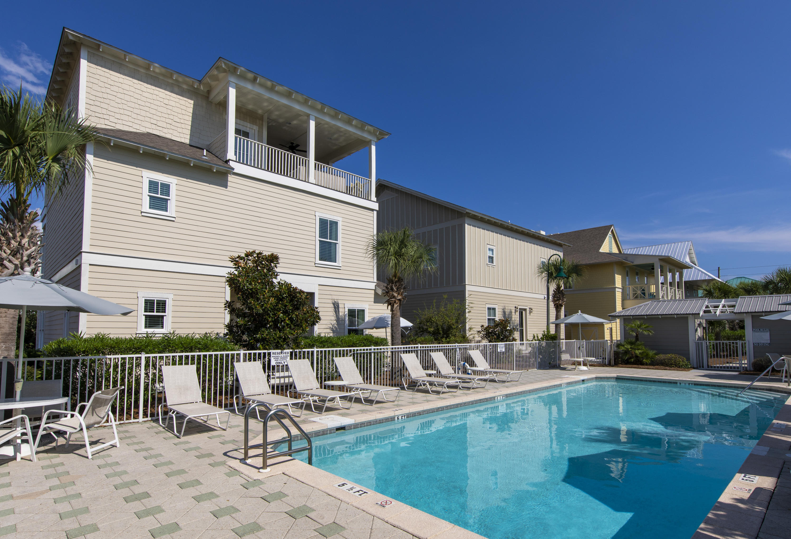 MAGNOLIA DUNE - Residential