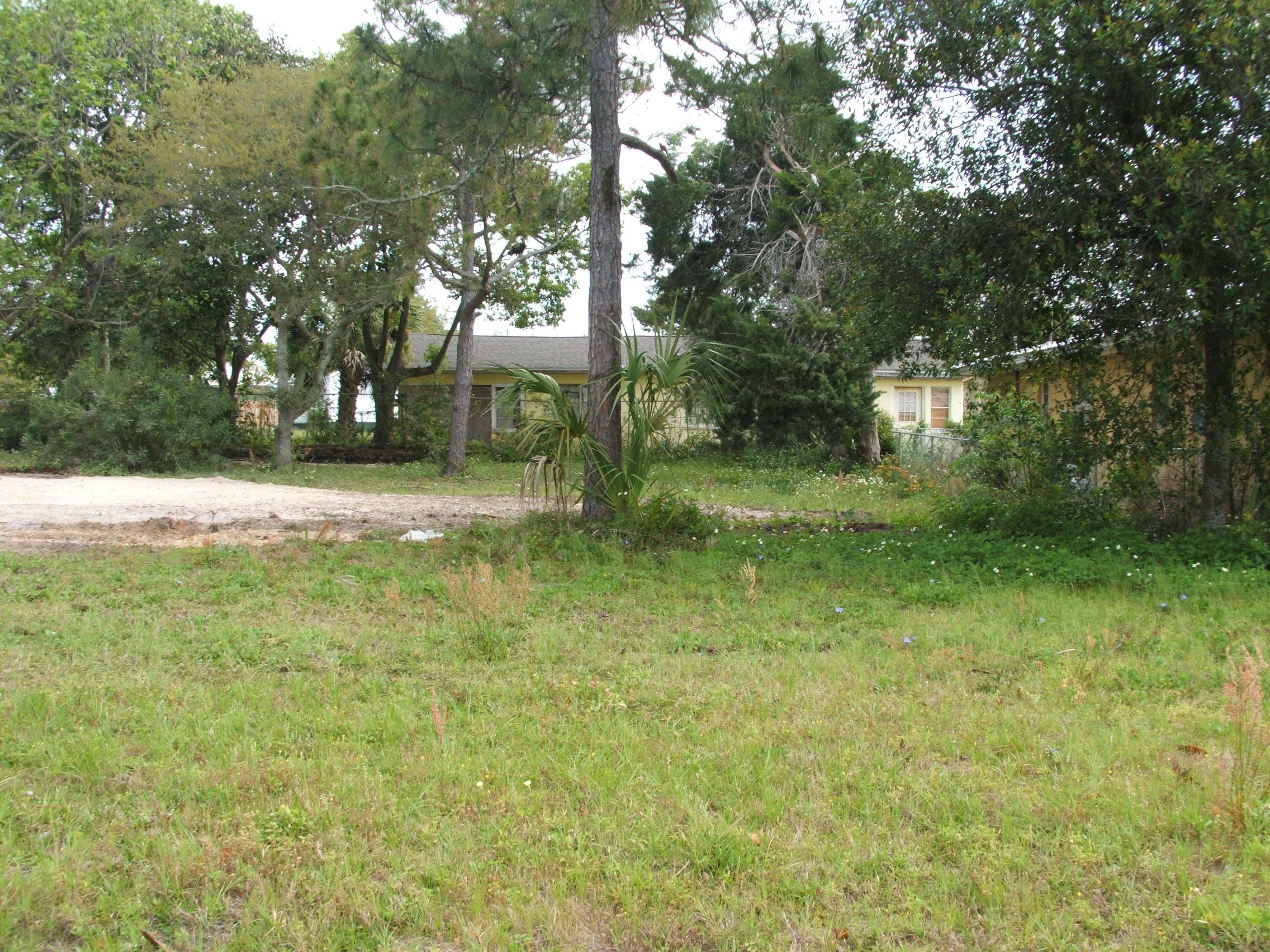 LAGUNA BEACH ESTATES 7ADDN LOTS 2,3,&4 - Land