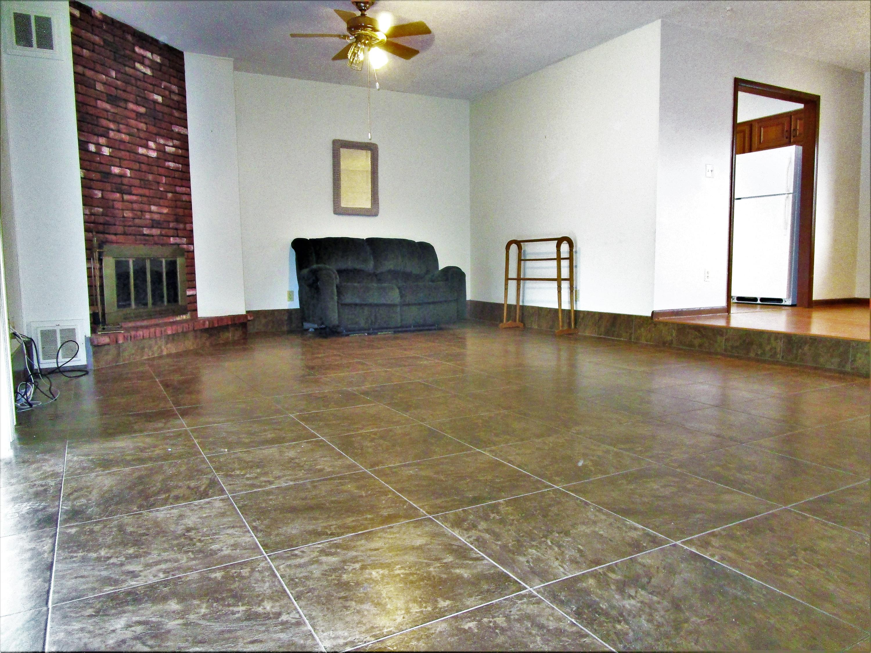 SPANISH TRAIL ESTATES - Residential