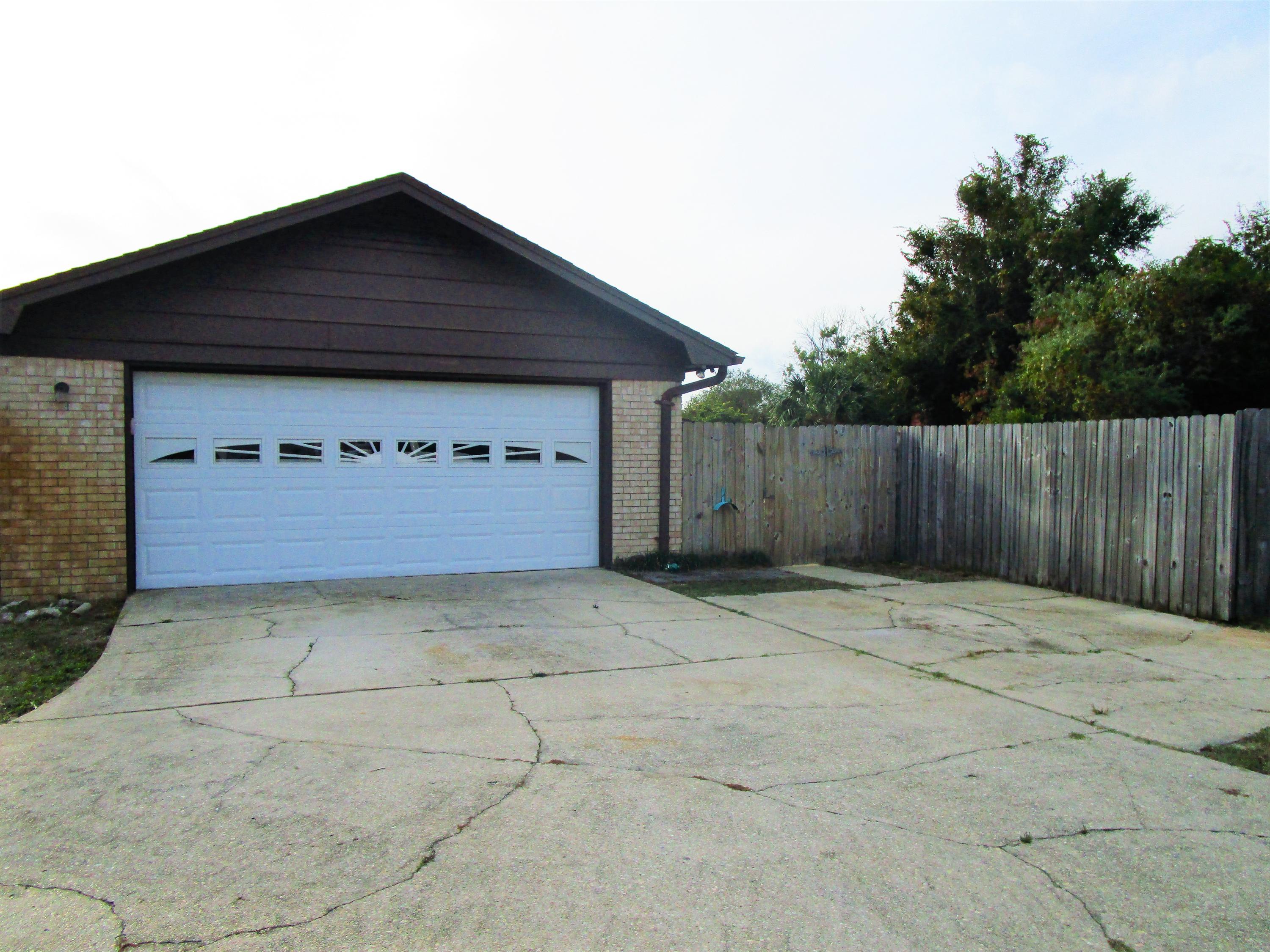 SPANISH TRAIL ESTATES - Residential