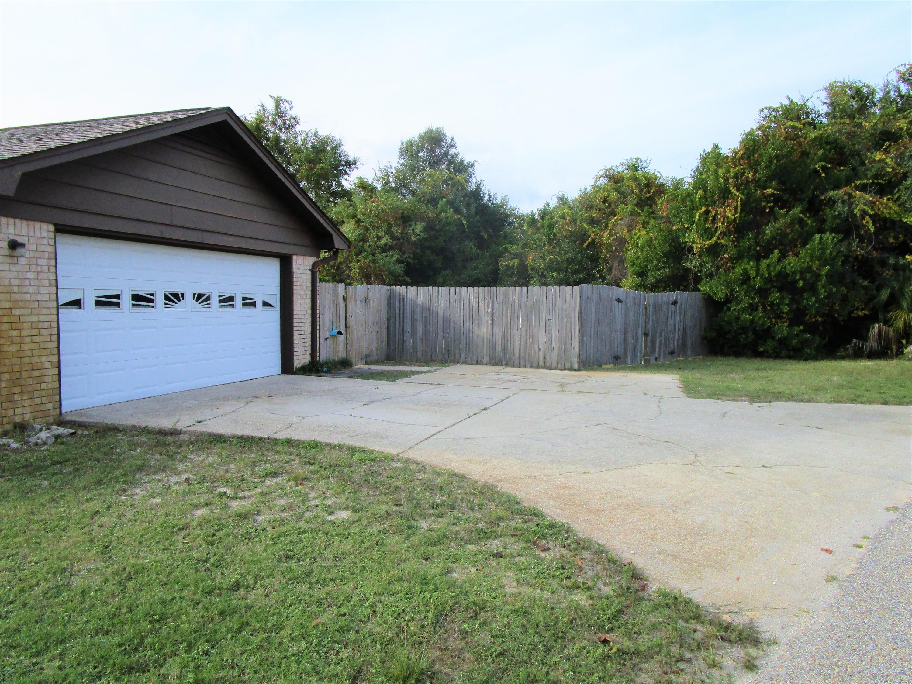 SPANISH TRAIL ESTATES - Residential