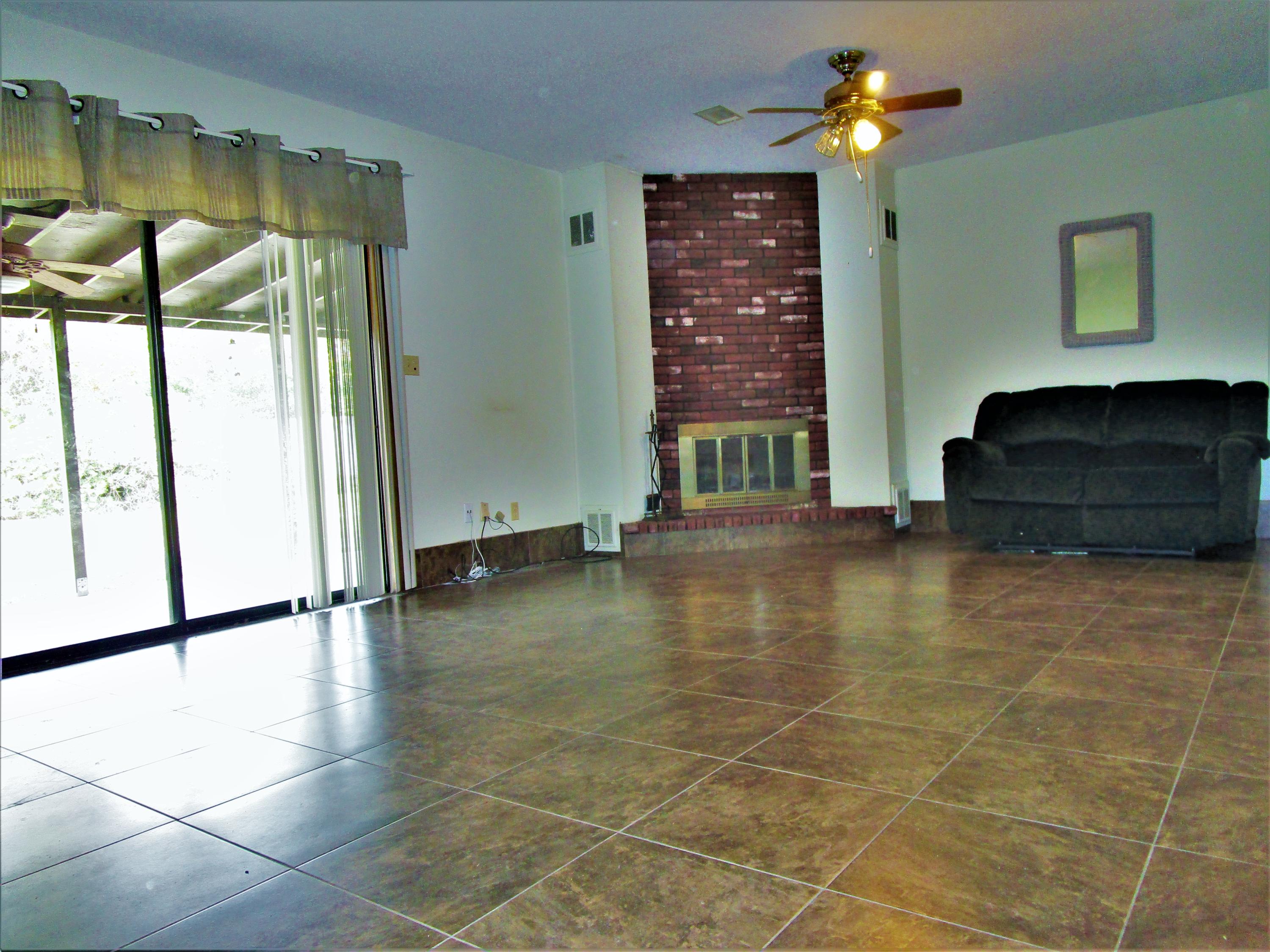 SPANISH TRAIL ESTATES - Residential