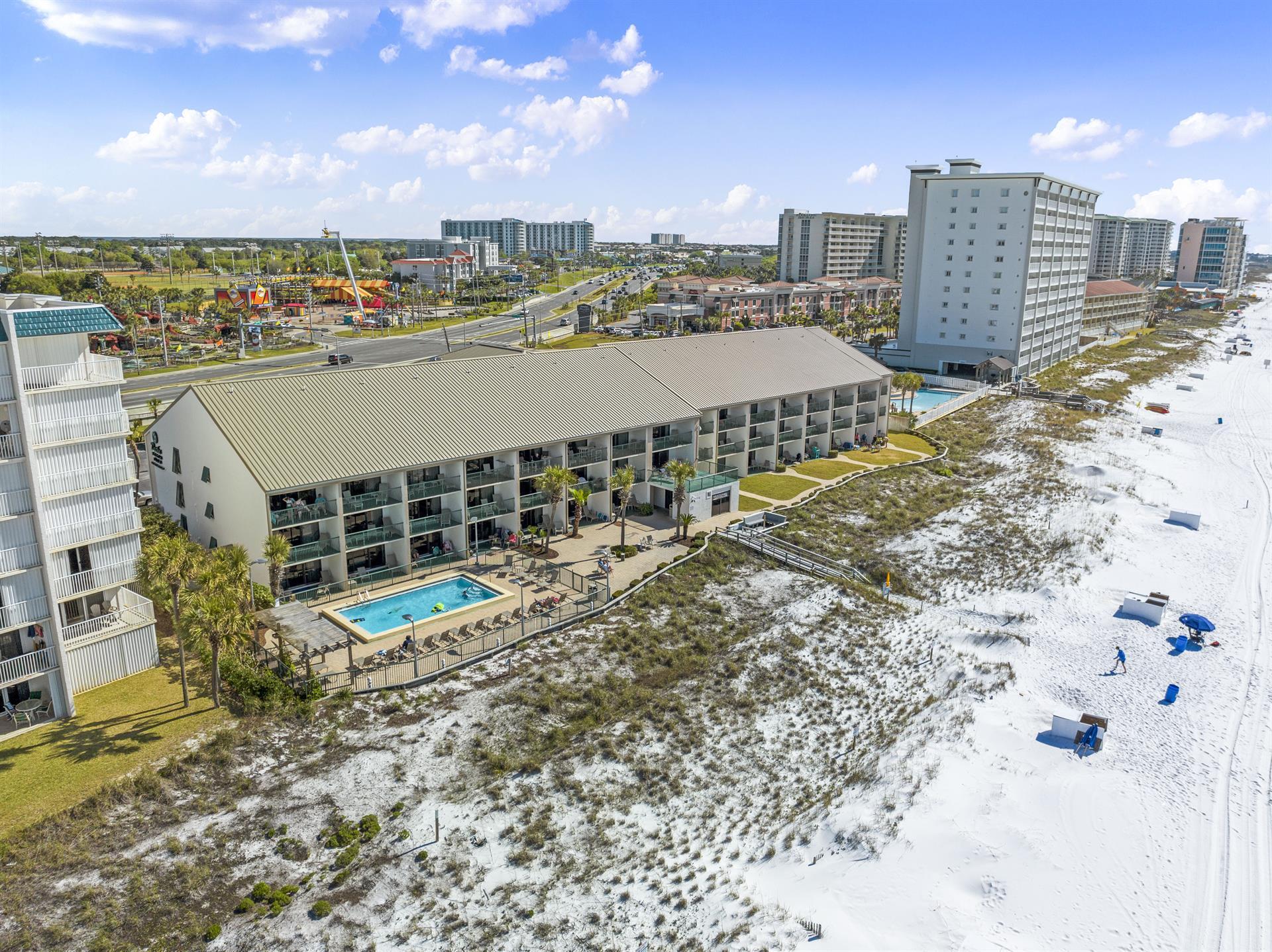 DESTIN BEACH CLUB - Residential