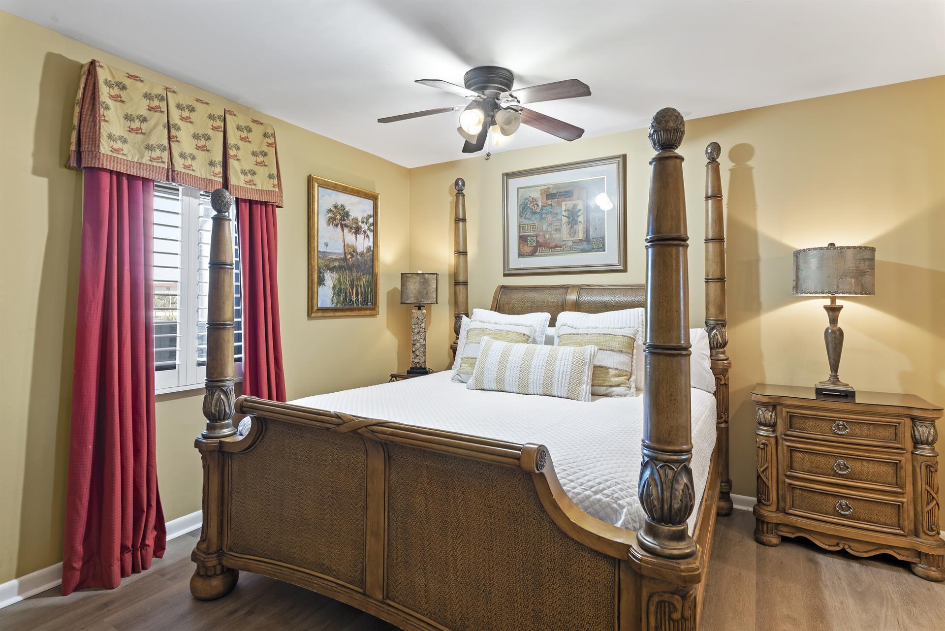 DESTIN BEACH CLUB - Residential