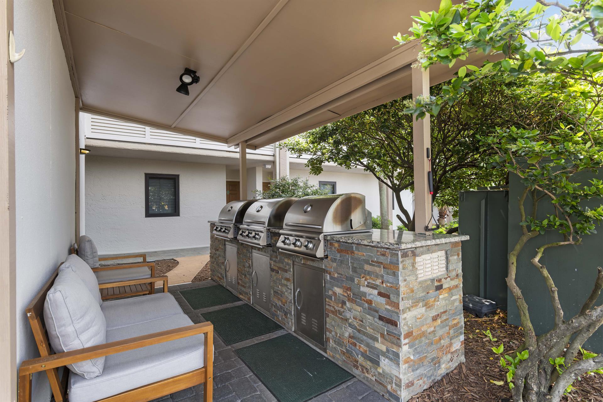 DESTIN BEACH CLUB - Residential