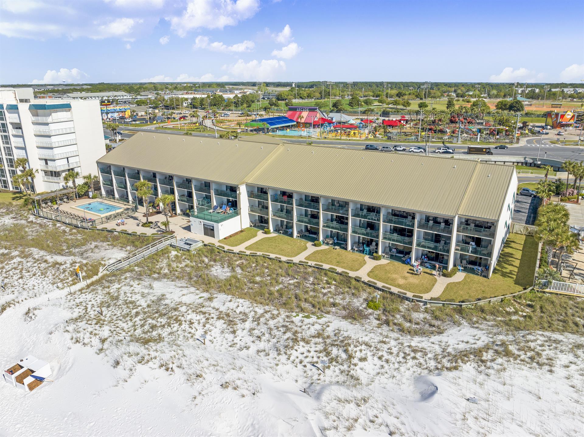 DESTIN BEACH CLUB - Residential