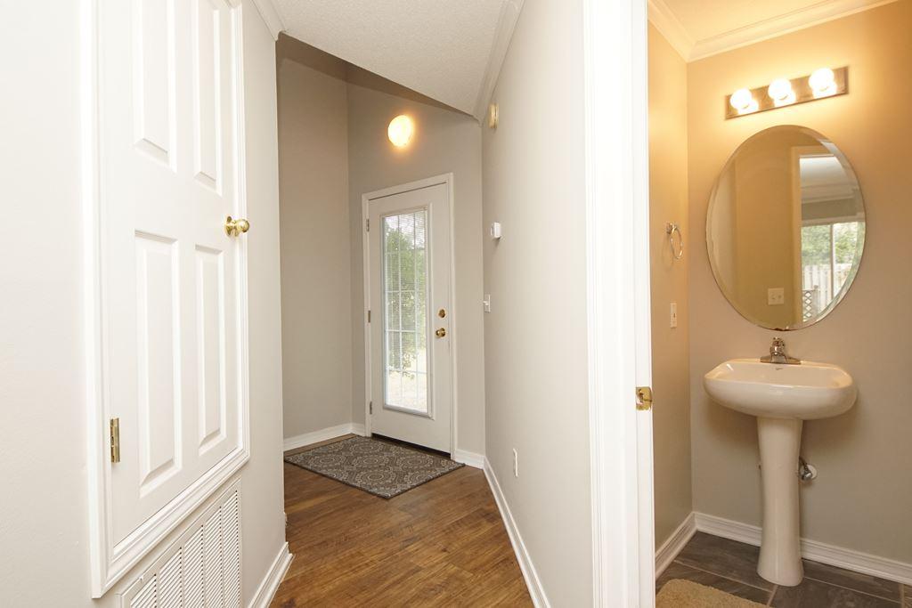 SHALIMAR COTTAGES - Residential