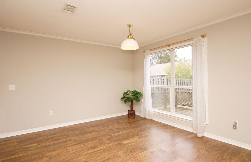 SHALIMAR COTTAGES - Residential