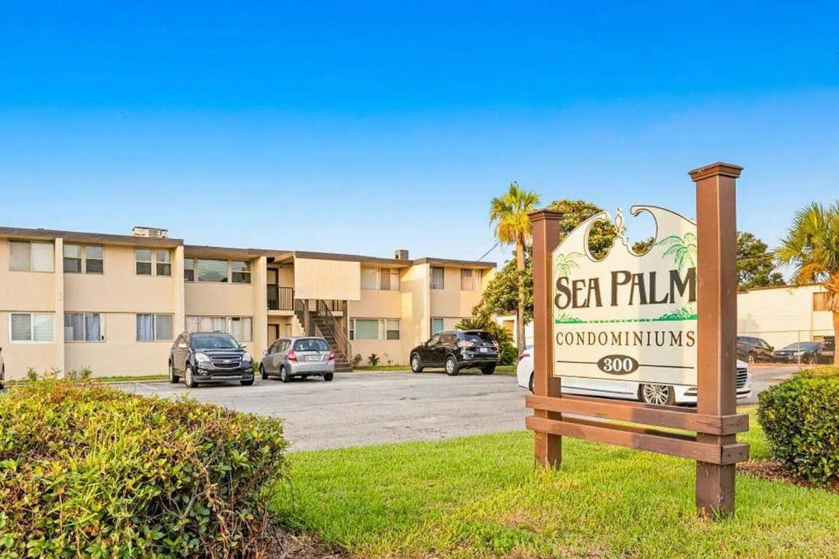 SEA PALM CONDO - Residential