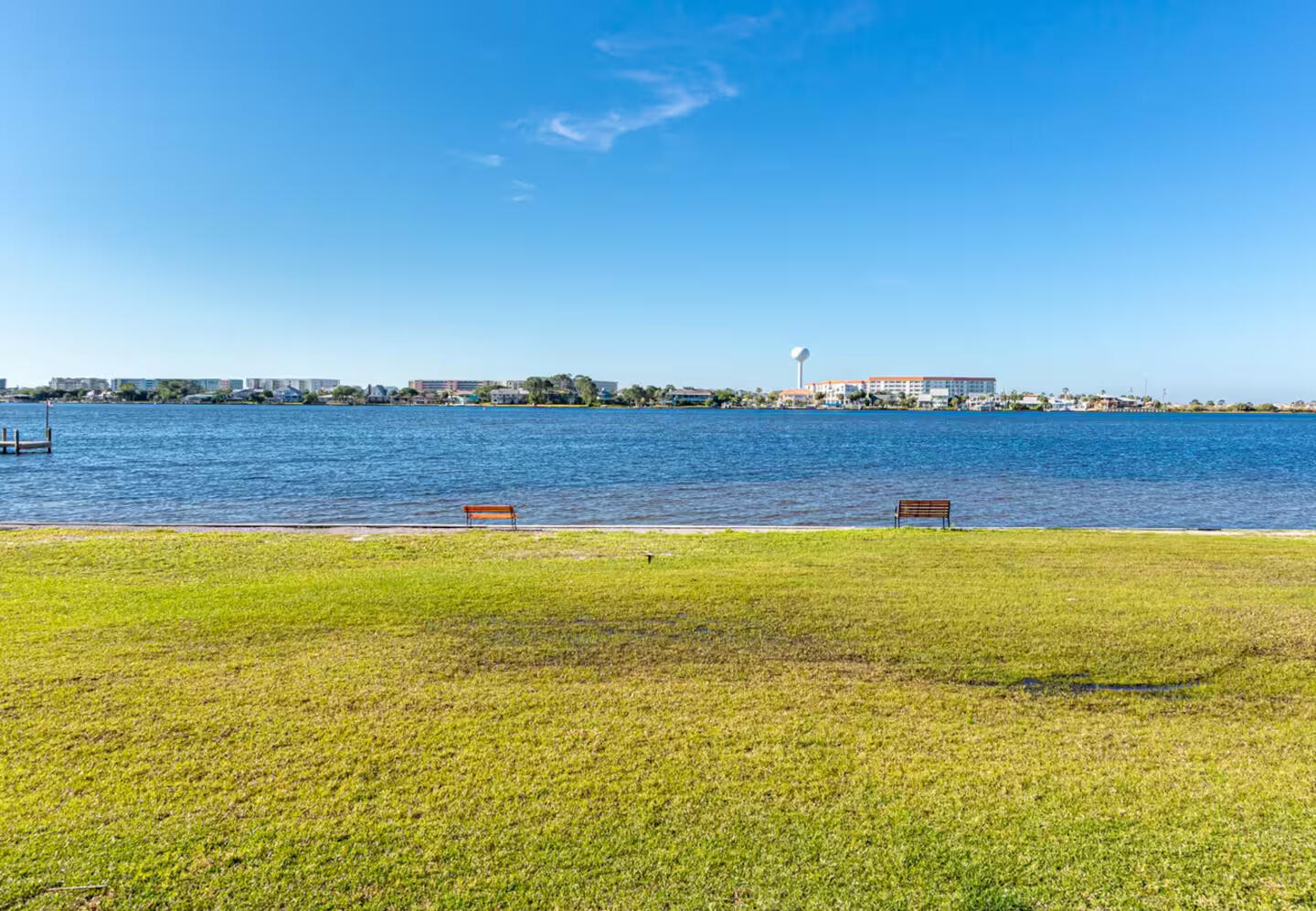 SEA PALM CONDO - Residential