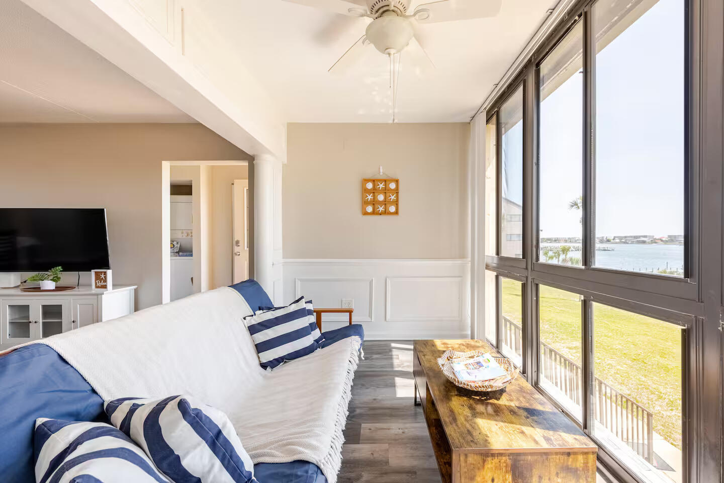 SEA PALM CONDO - Residential