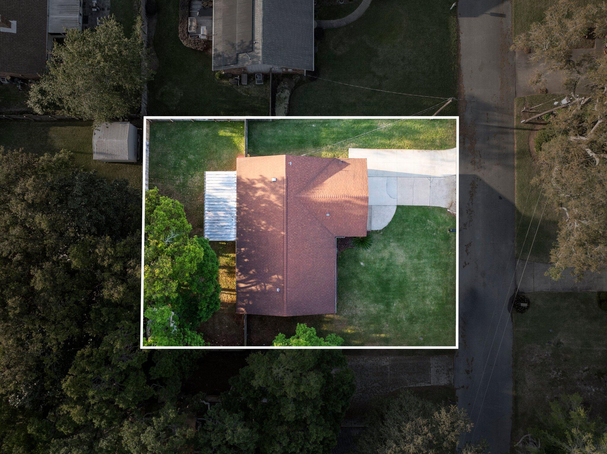 PORT DIXIE - Residential Lease