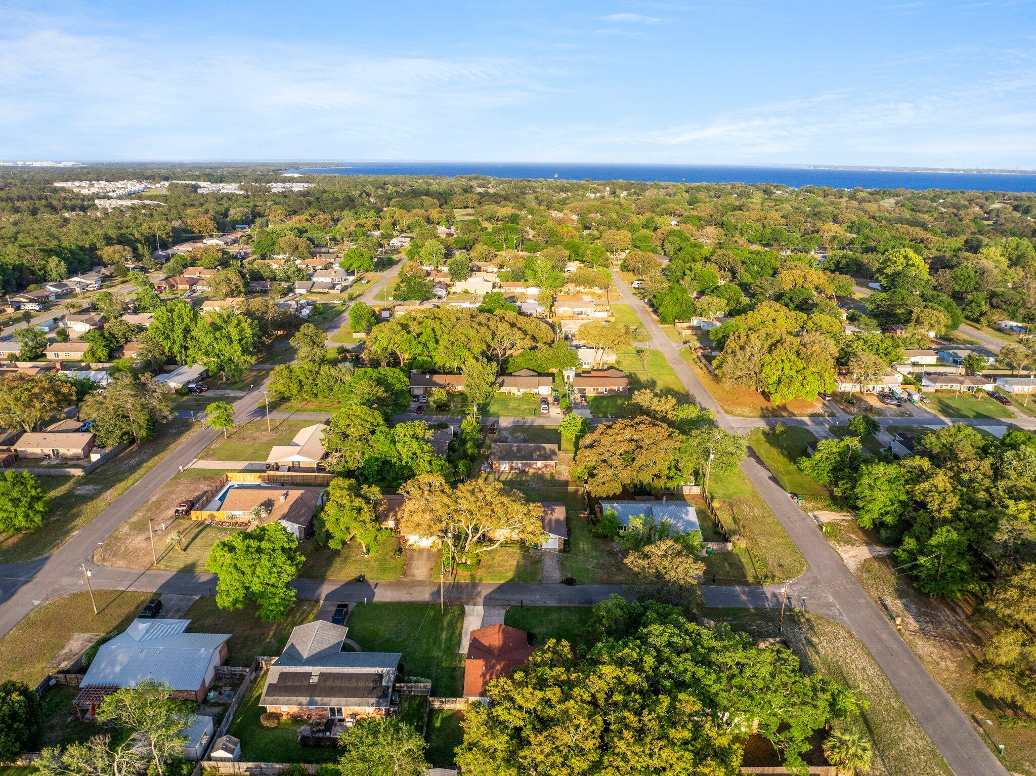 PORT DIXIE - Residential Lease